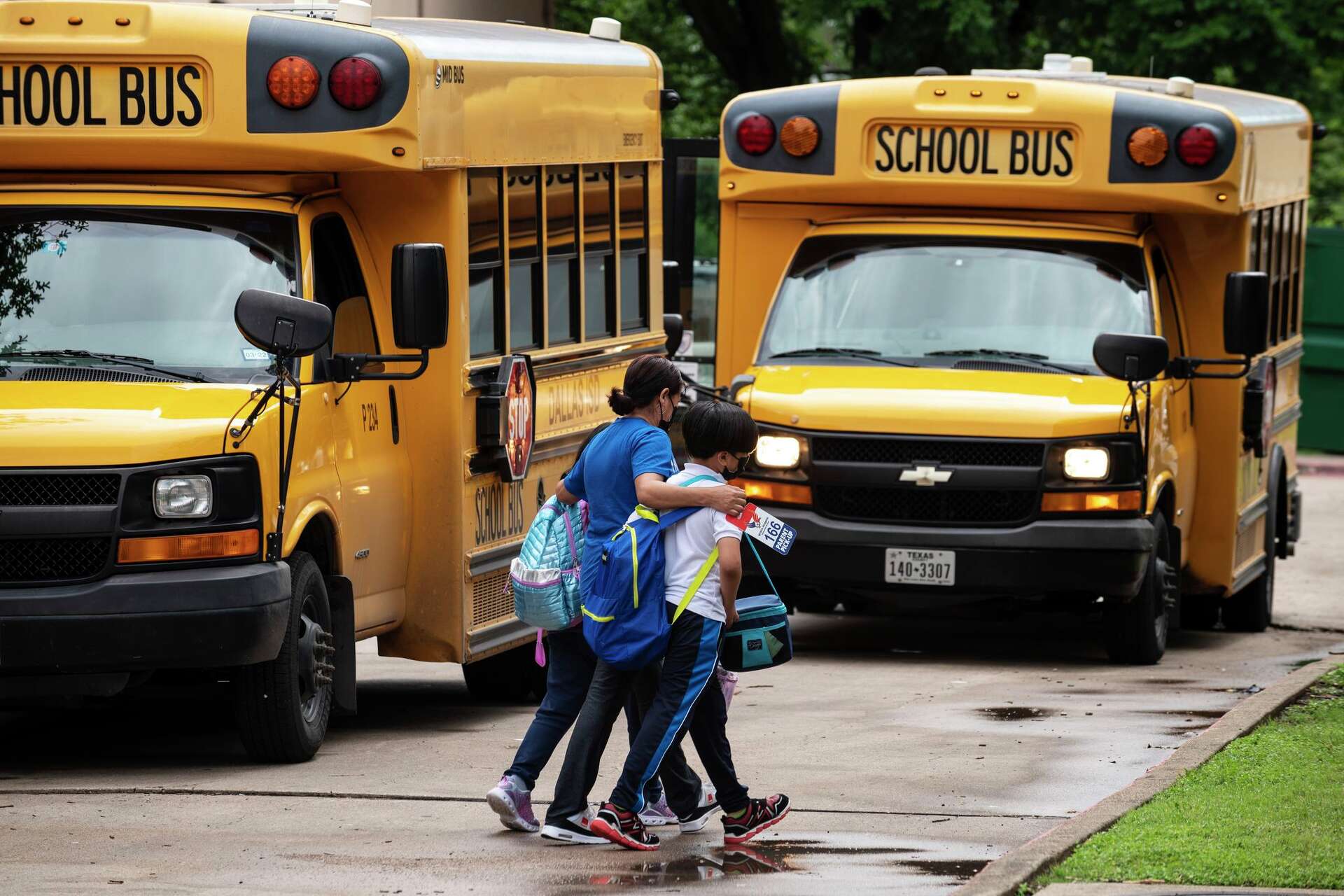 See how COVID cases on your child's campus compare to other North Texas ...
