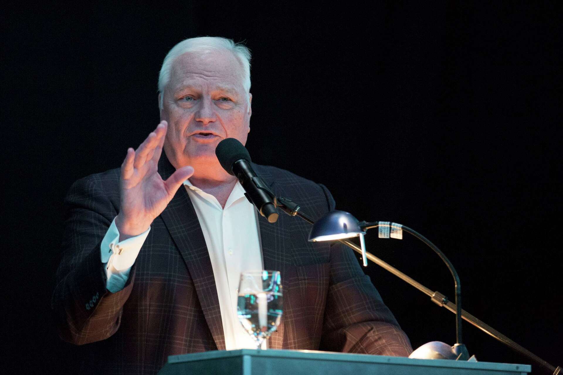 WFAA's Dale Hansen will retire in September, after 38 years at the station