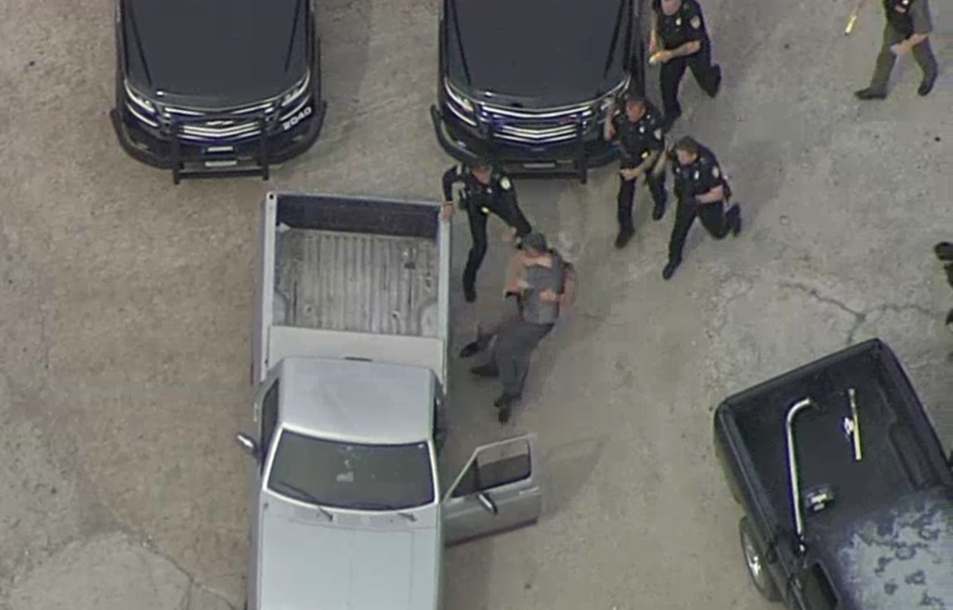 Man in custody after leading police on hourlong chase from Garland to ...