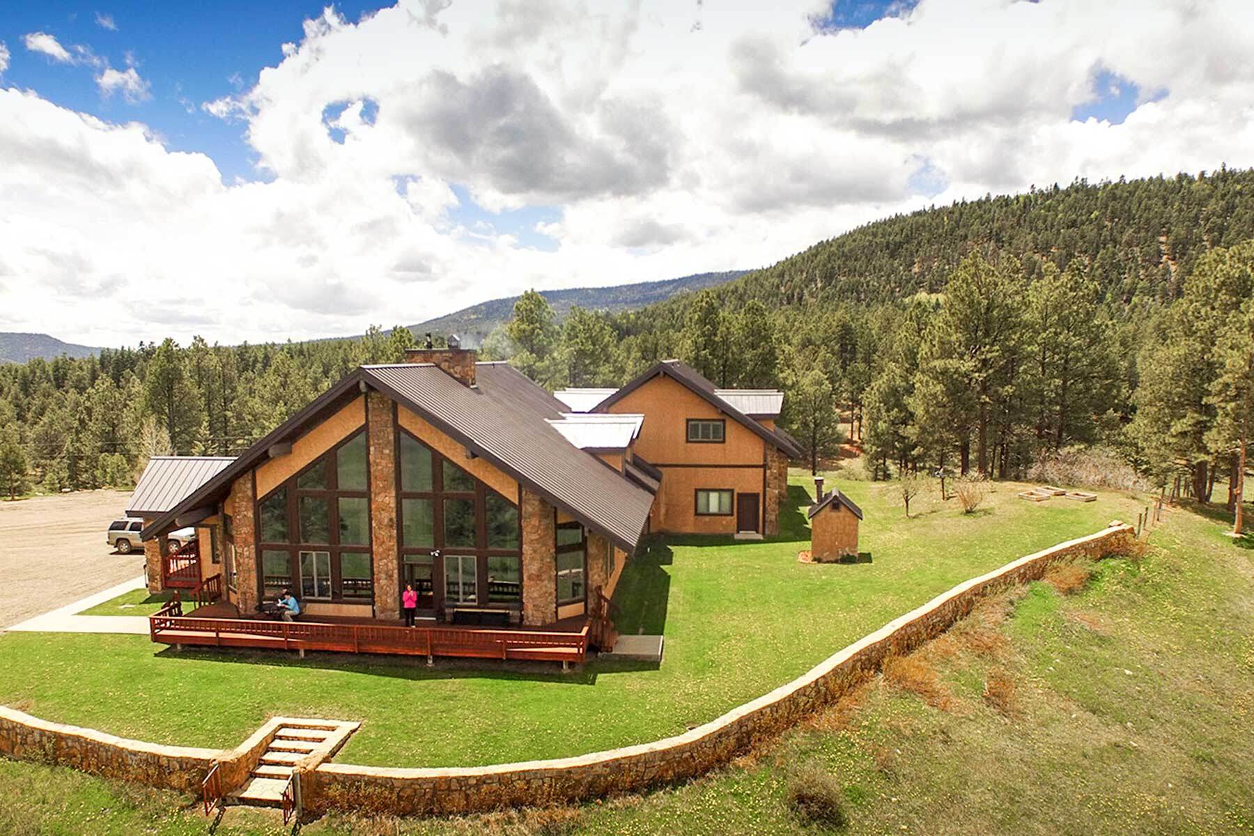 Bloomberg Ranch Colorado Take a look at this Dallas-Fort Worth business founder's nearly 10,000 ...