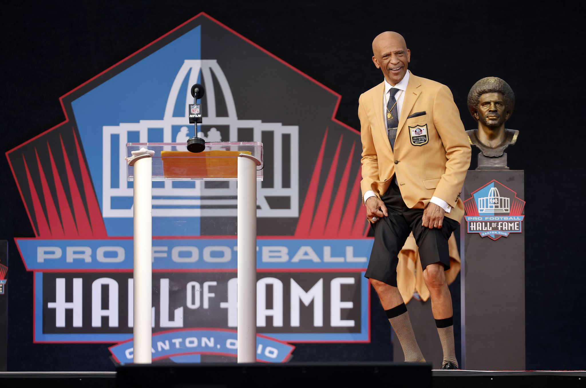 See the best photos from Drew Pearson's induction into the Hall of
