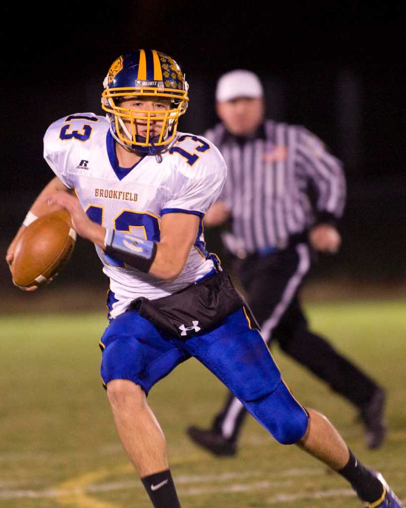 Brookfield football hosts Lyman Hall in state playoffs