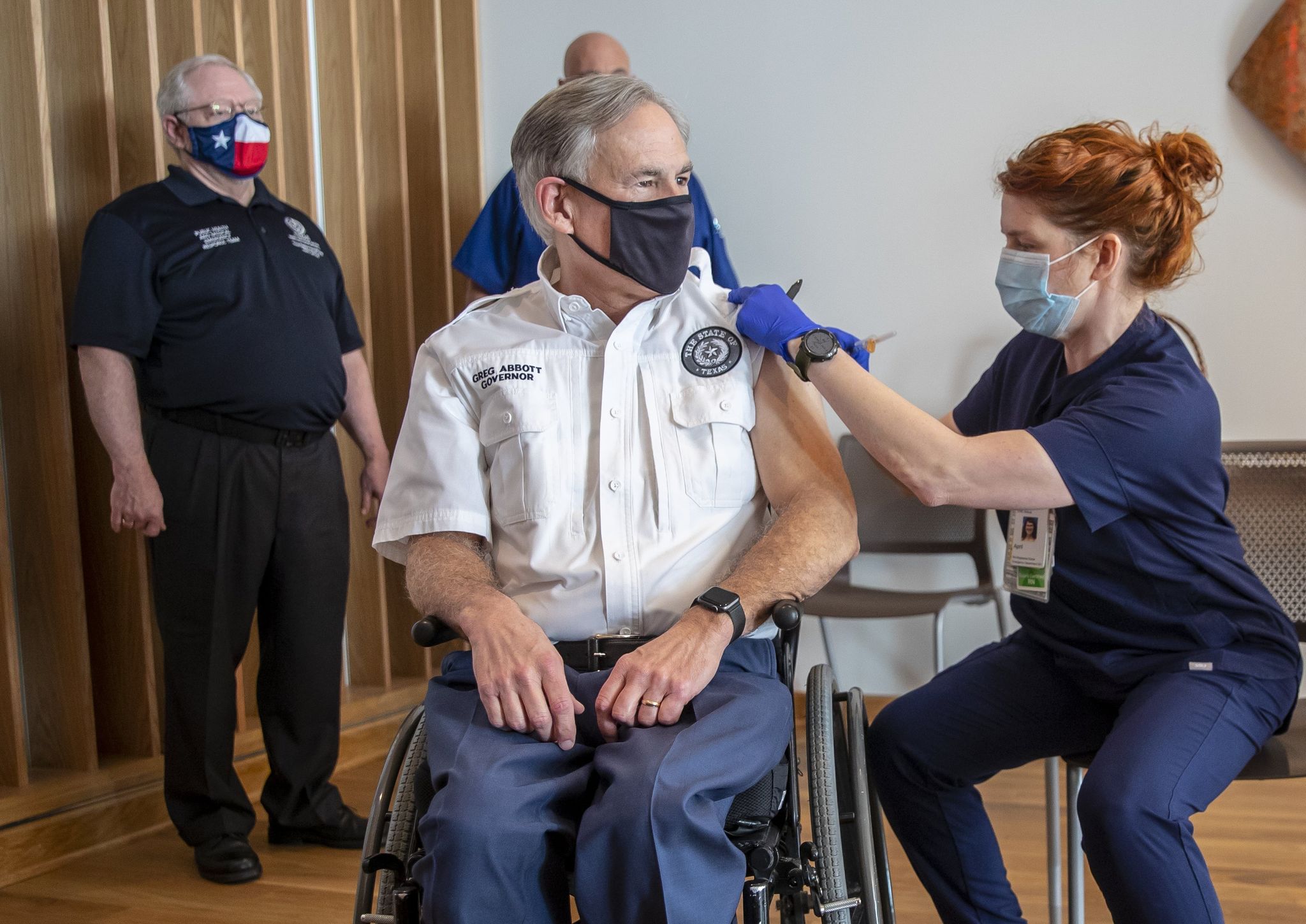 Texas Gov. Greg Abbott tests positive for COVID-19