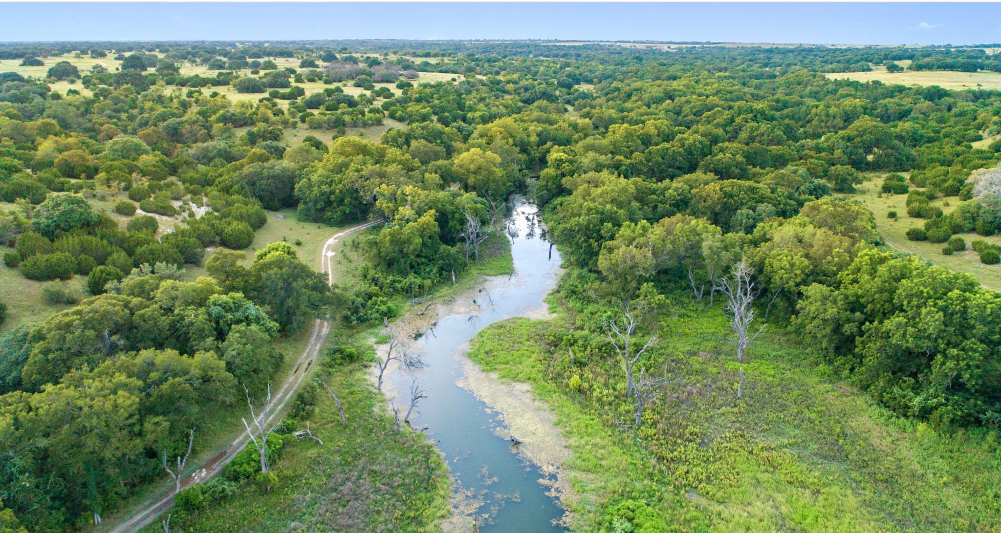 Central Texas ranch spreads over 3,200 acres