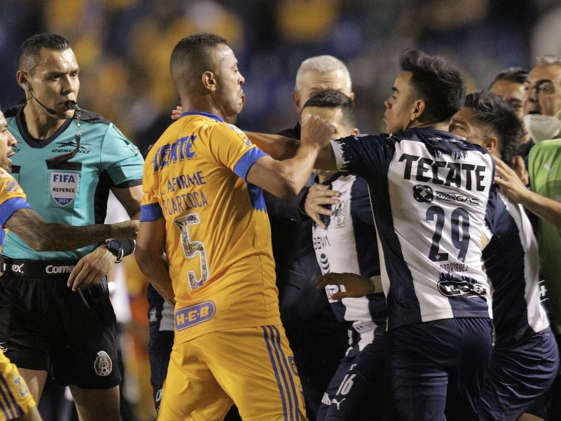 Rayados vs Tigres: A qué hora juegan y como ver el juego por TV en ...
