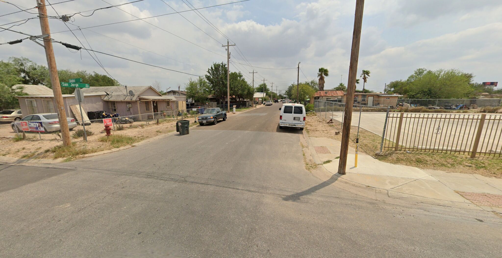 LPD: Man, woman arrested after armed robbery at Laredo residence