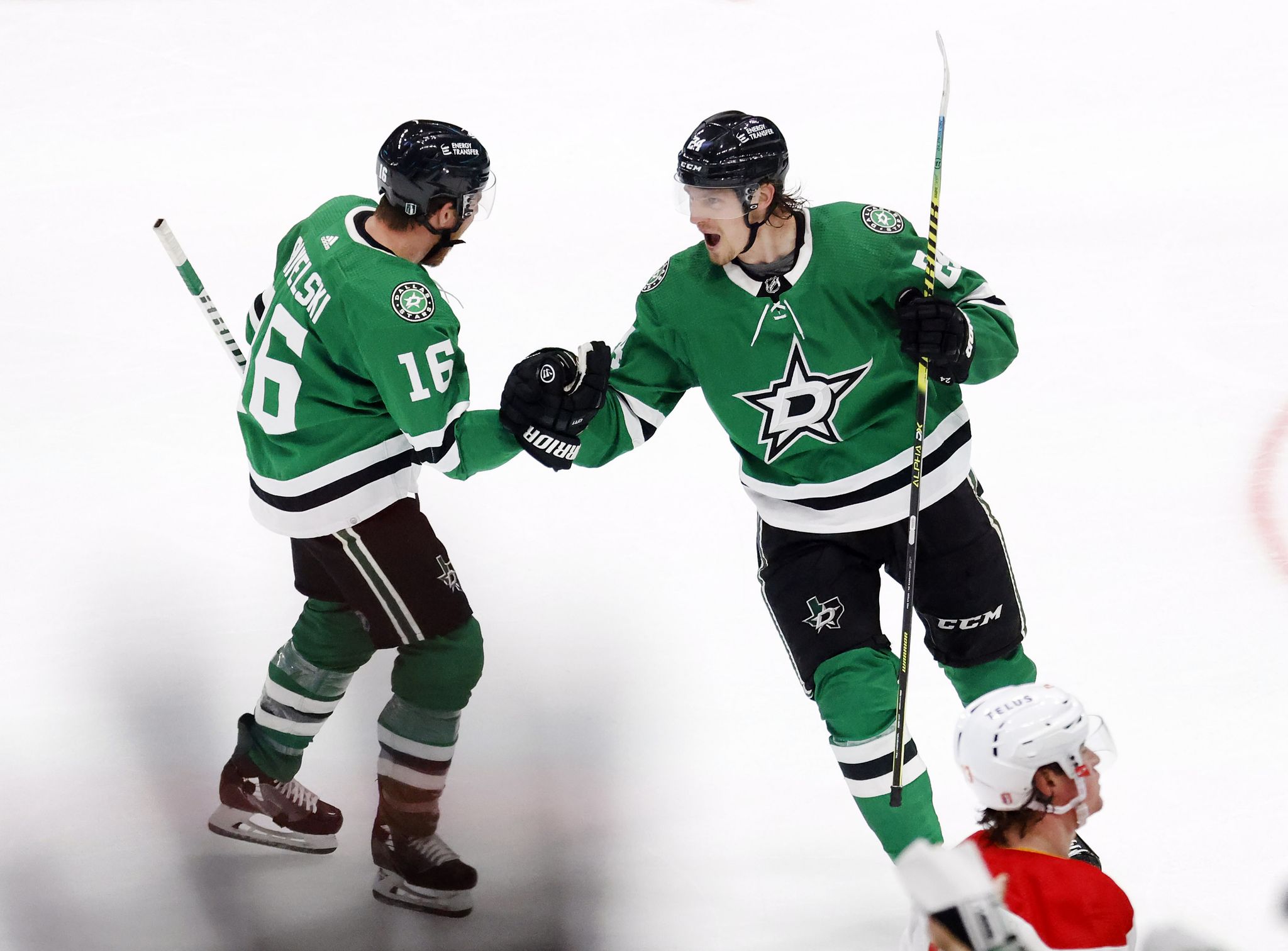 Dallas Stars Roster Asian Dallas Stars 2022-23 roster projection: Which players make the cut?