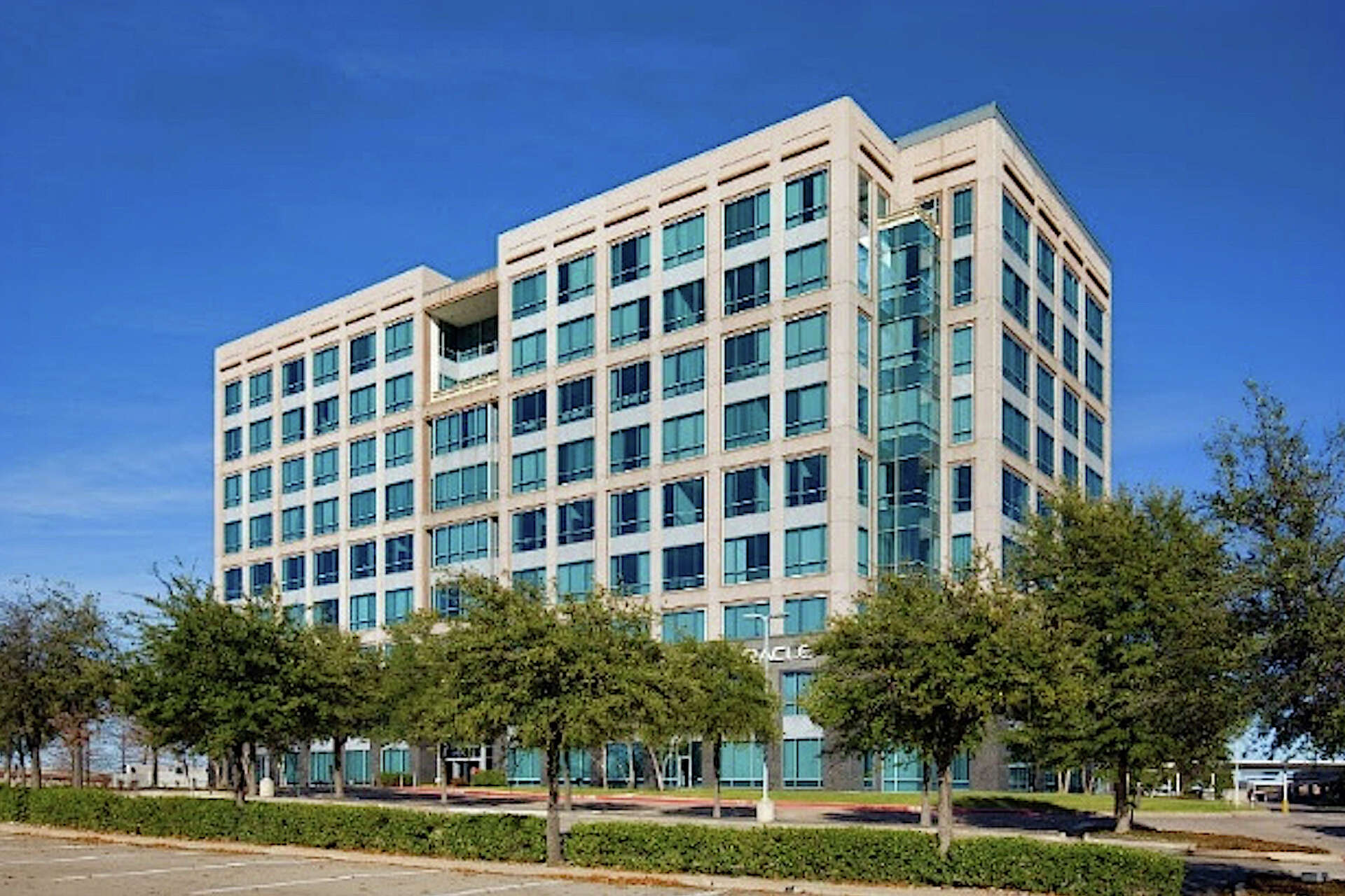 Builders FirstSource is leaving Dallas for a new headquarters in Las ...