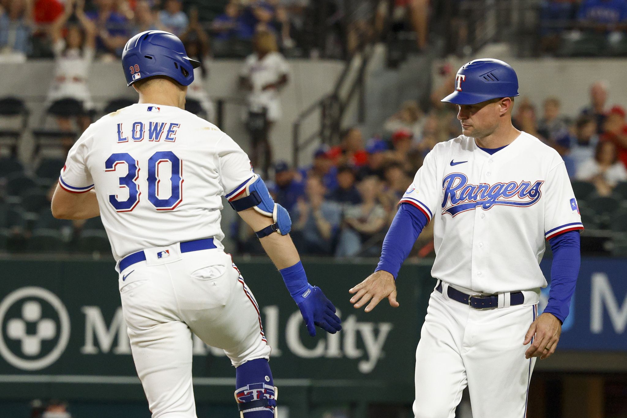 Rangers' Nathaniel Lowe discusses the banning of the shift