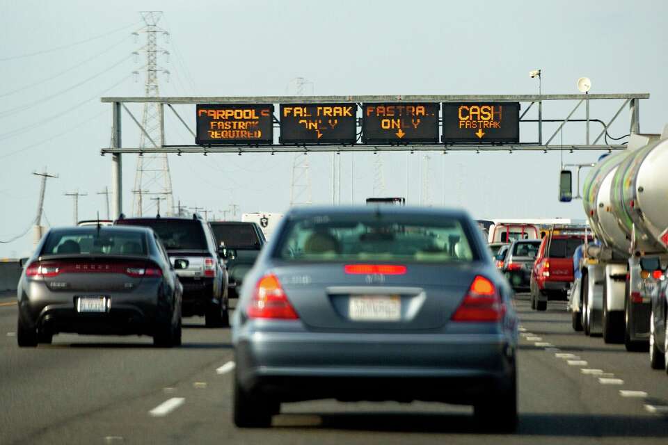 Stalled car hit from behind in deadly San Mateo Bridge crash
