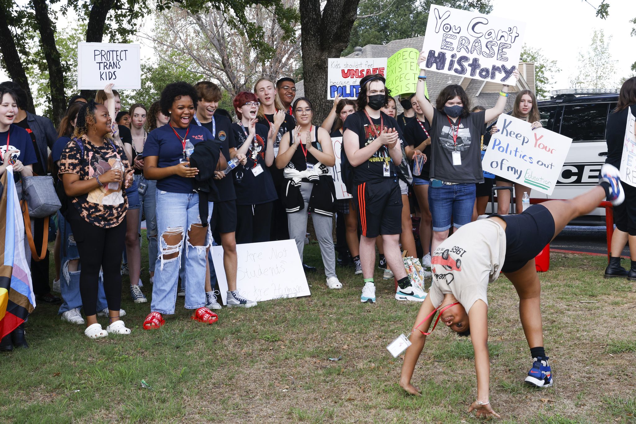 Grapevine students walk out in protest of 'transphobic' policies