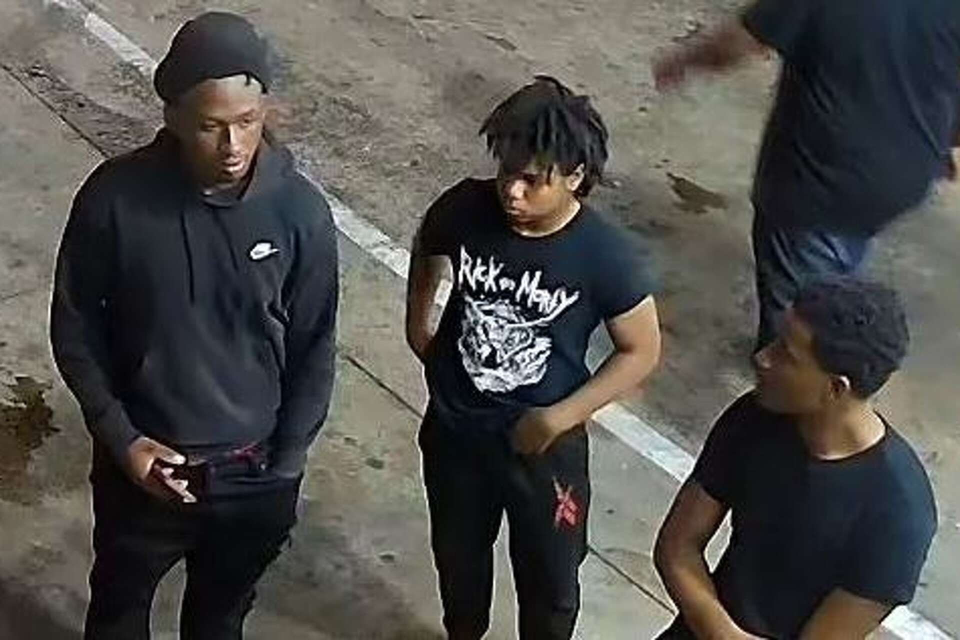 Images show suspects in fatal shooting of teen in South Dallas