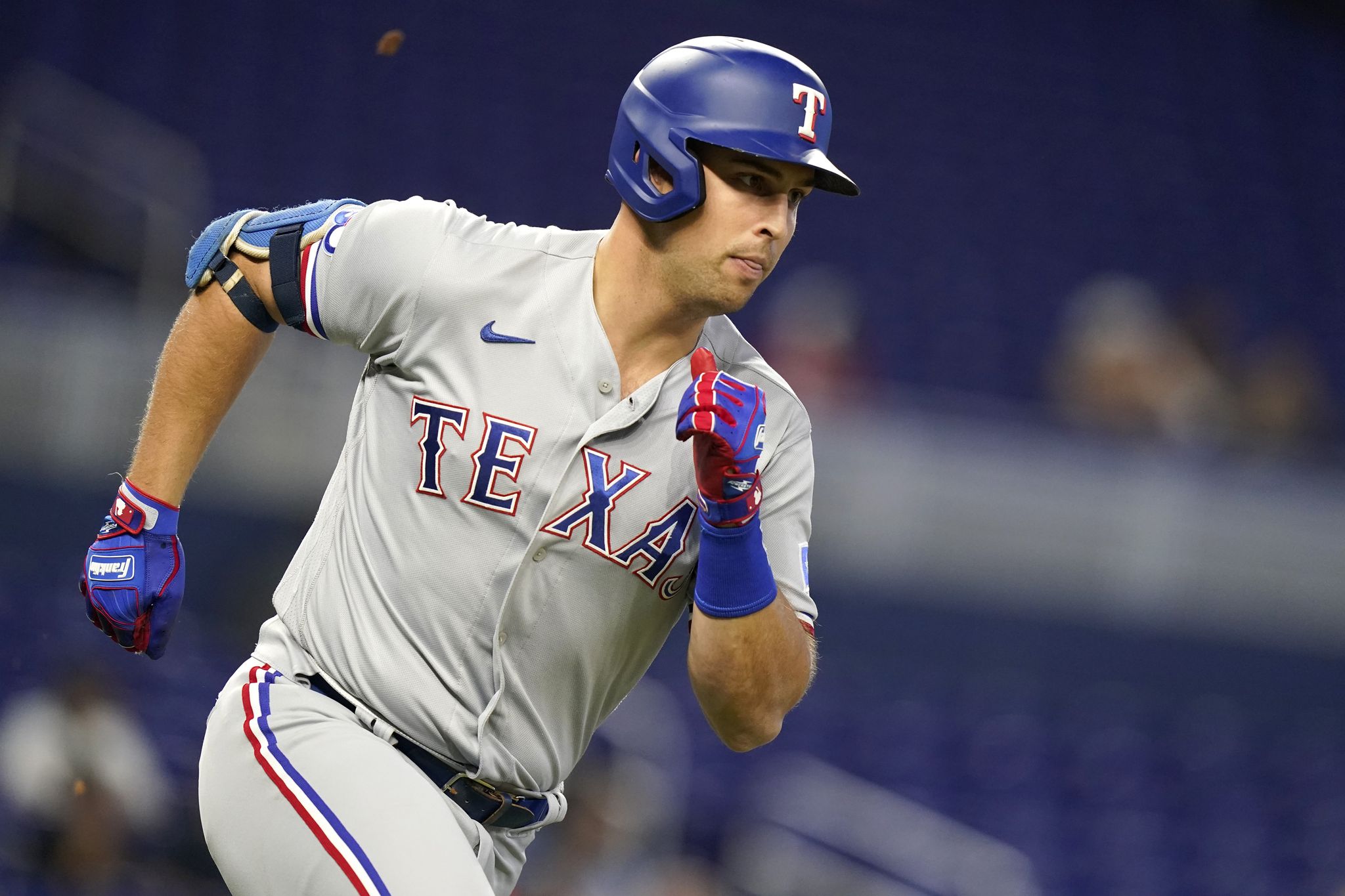 With family in the building, Nathaniel Lowe lifts Rangers over Rays ...