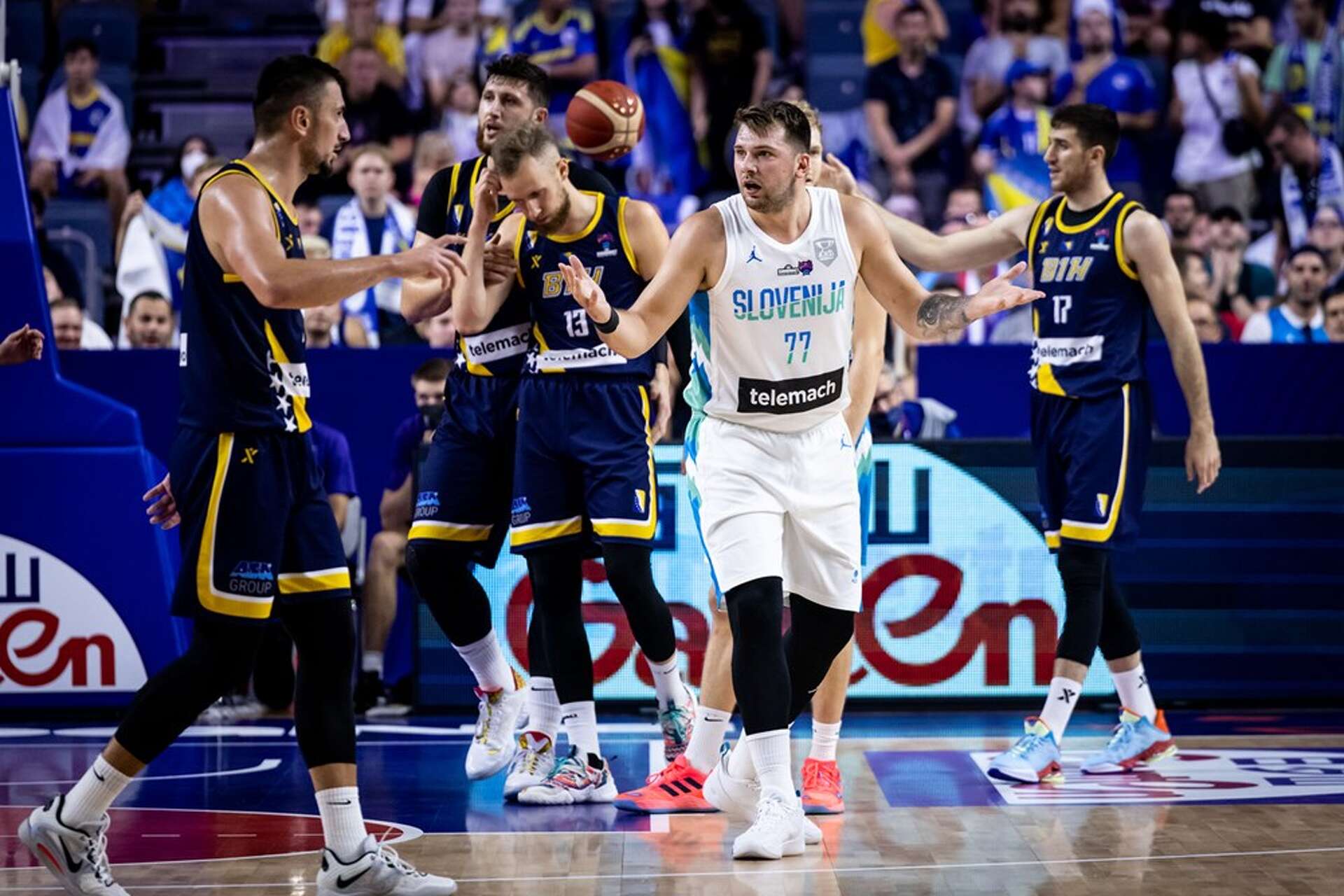 Luka Doncic struggles, hurts wrist in Slovenia's EuroBasket loss