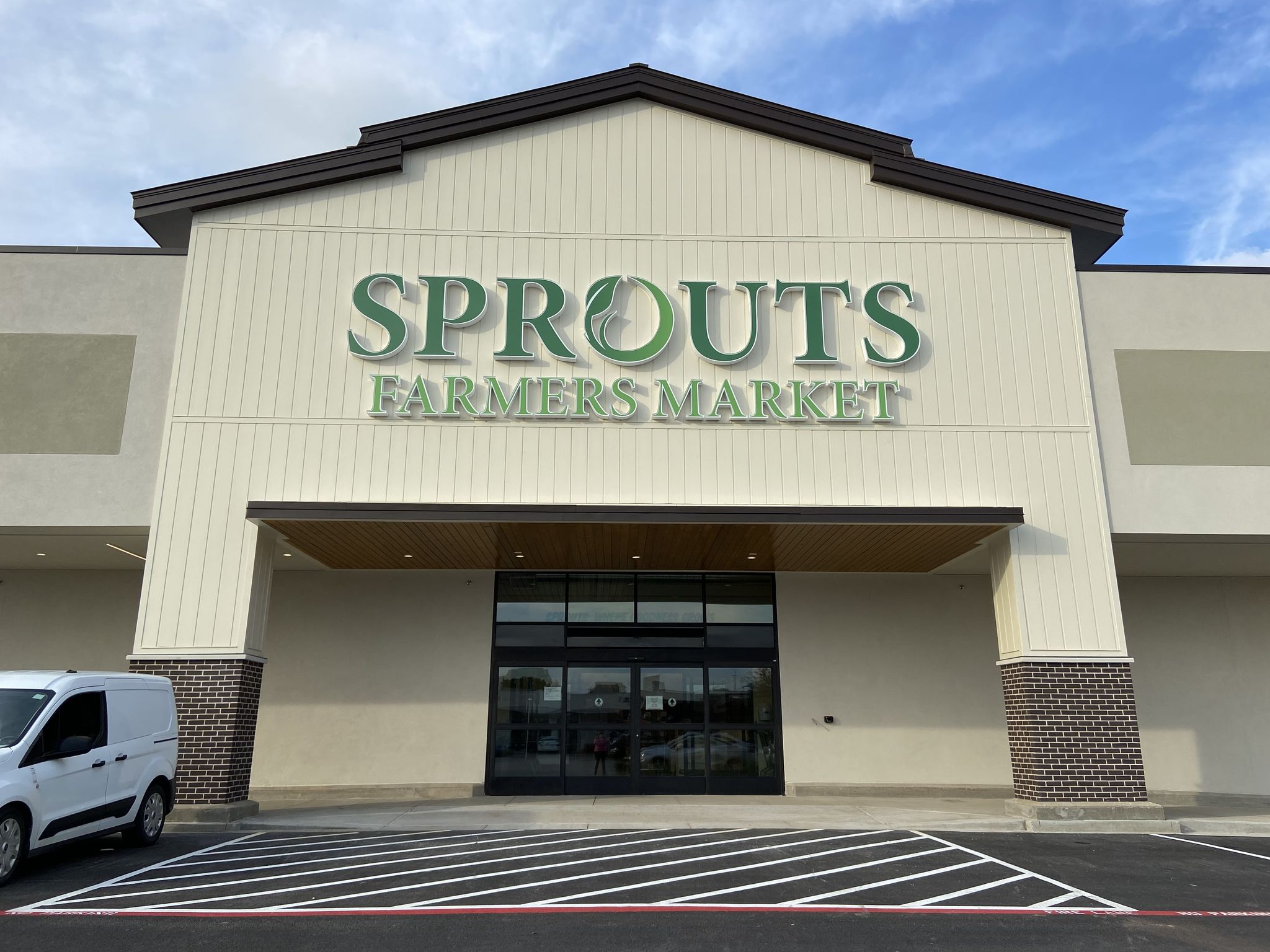 Sprouts Farmers Market sets opening date for southern Dallas grocery