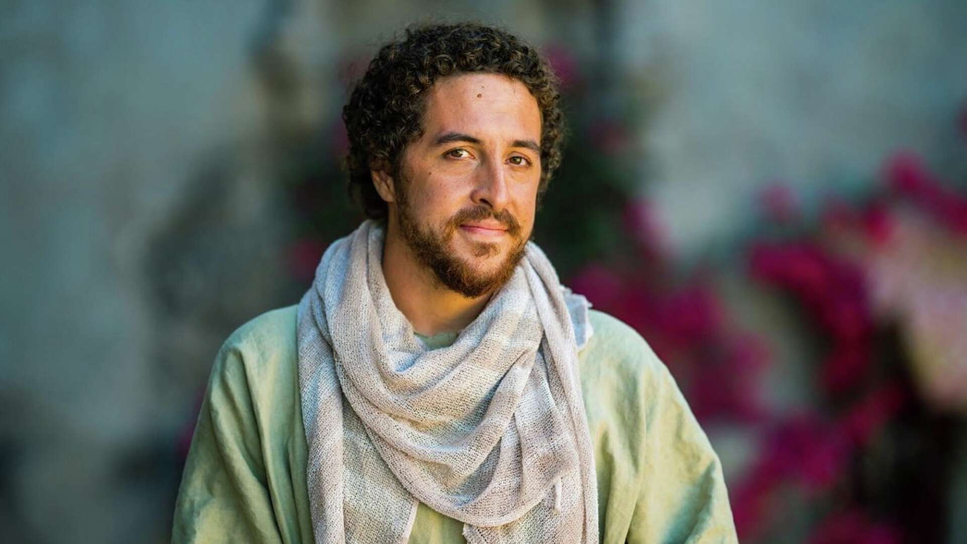 Jordan Ross from 'The Chosen' overcomes physical disability to create  multimedia career