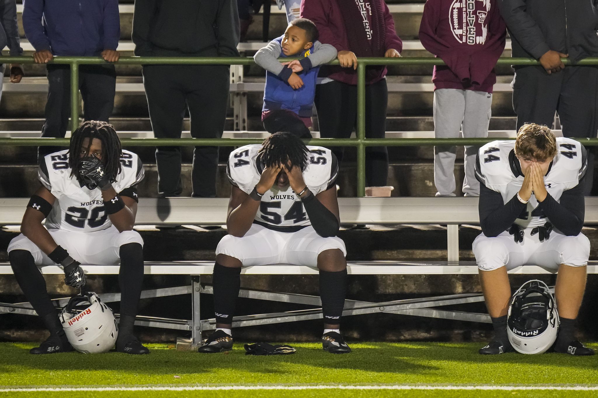 Jarvis Reed Photos: Off to the races! Mansfield Timberview RB Jarvis Reed breaks a ...
