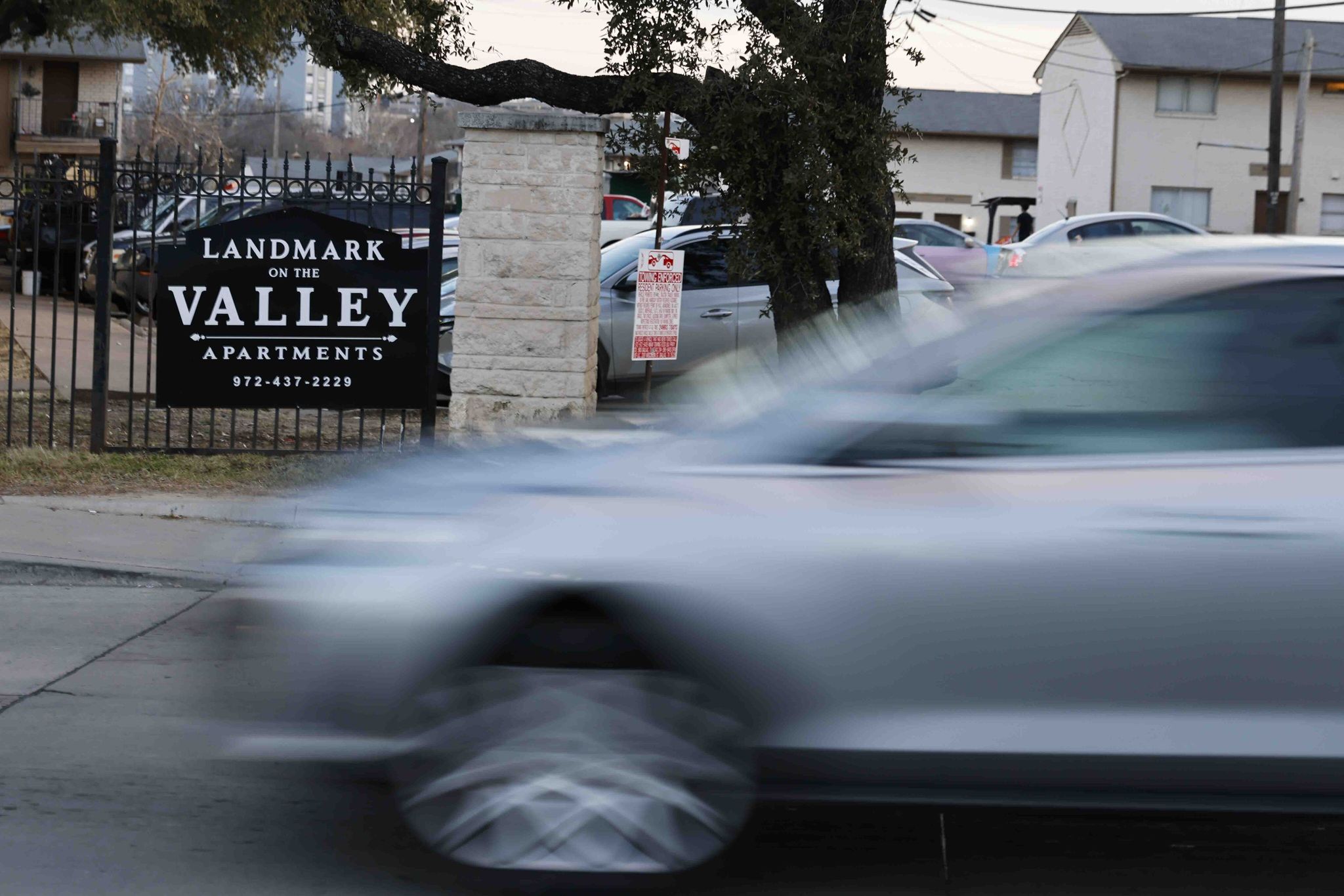 3 dead, 2 wounded in Far North Dallas shooting. Victims identified