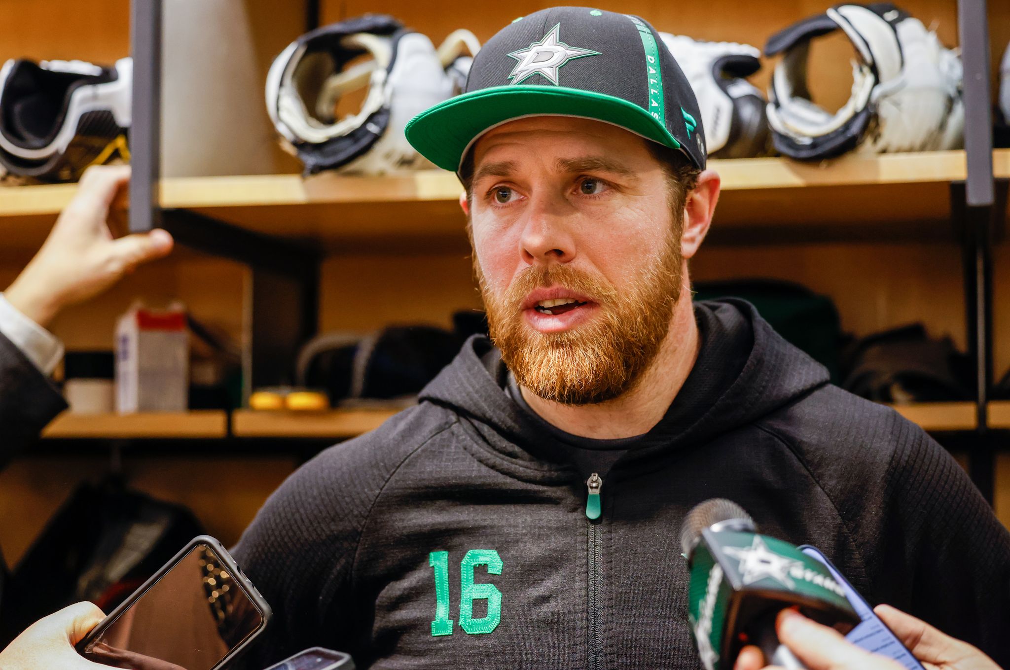 Joe Ravinski Stars rich with youth bank on experience of Joe Pavelski