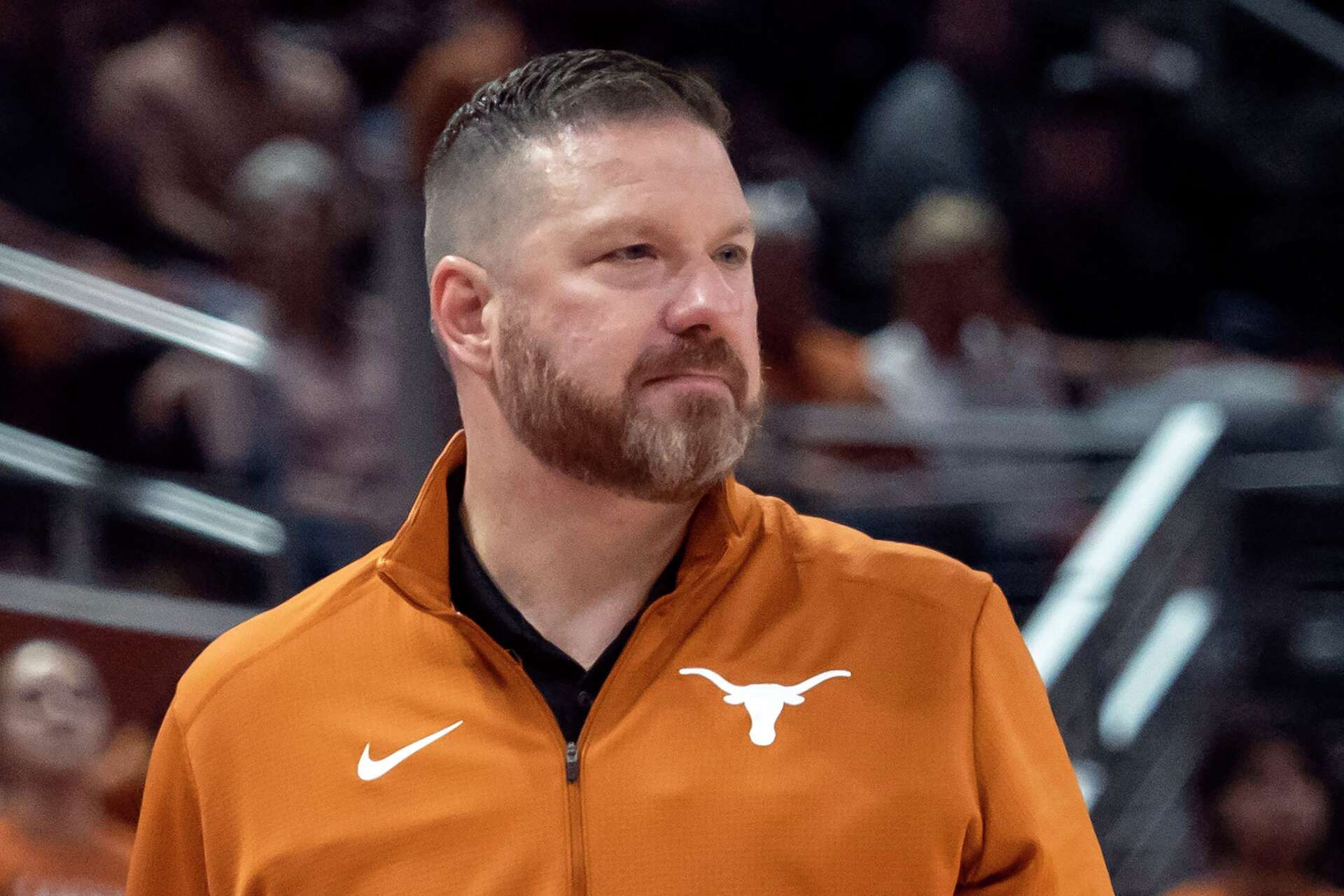 Here's what former Texas coach Chris Beard said about Rodney Terry ...