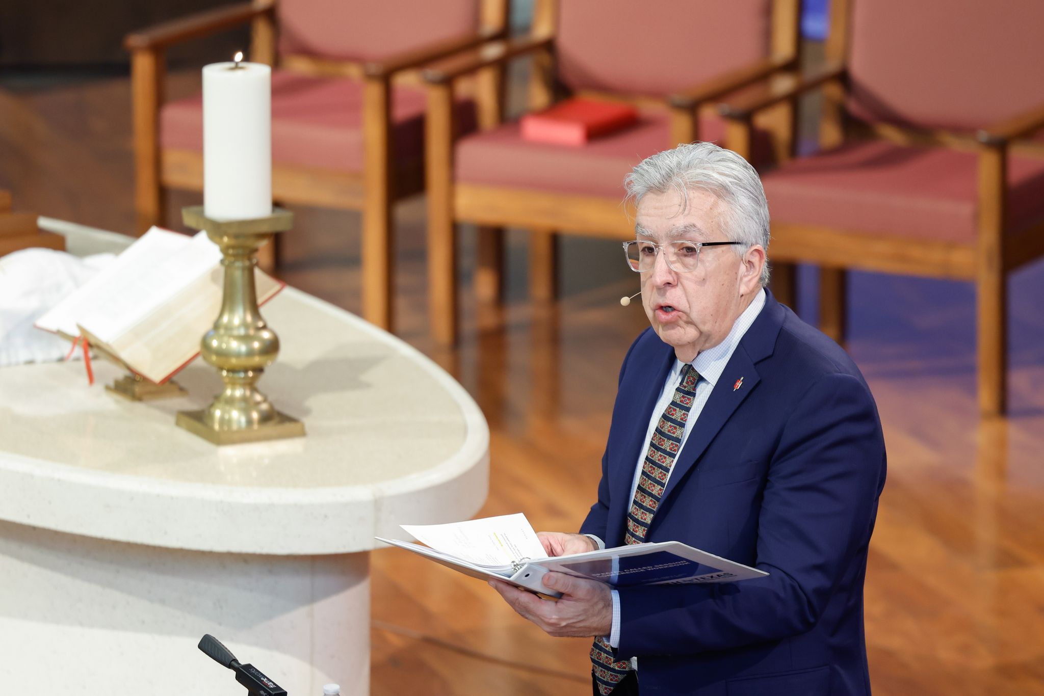 https://s.hdnux.com/photos/01/56/42/04/28975410/3/rawImage.jpg