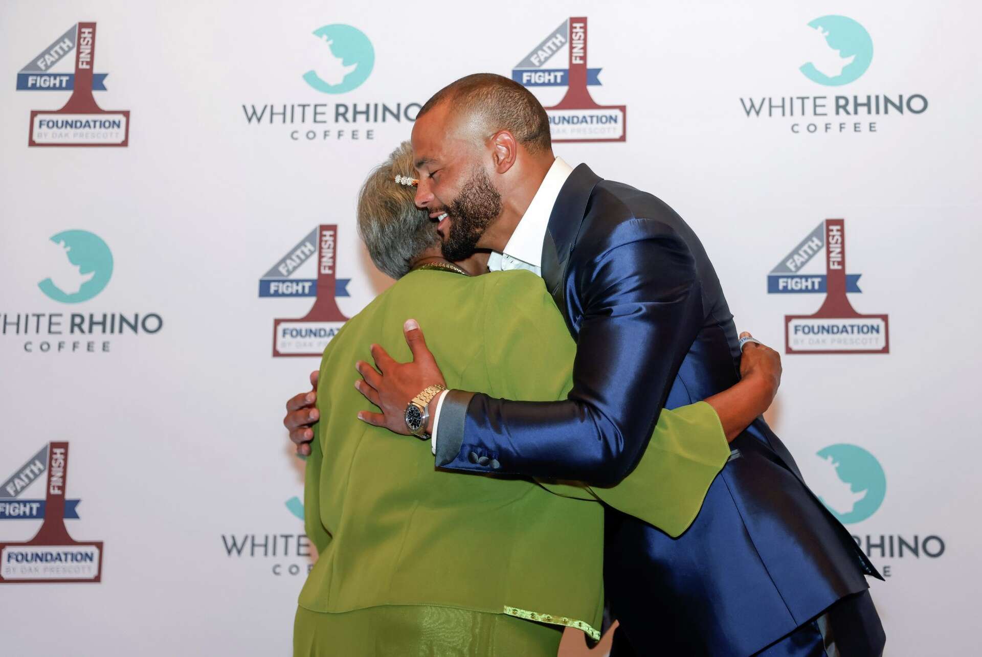 Dak Prescott keeps memory of mom, brother alive through annual gala