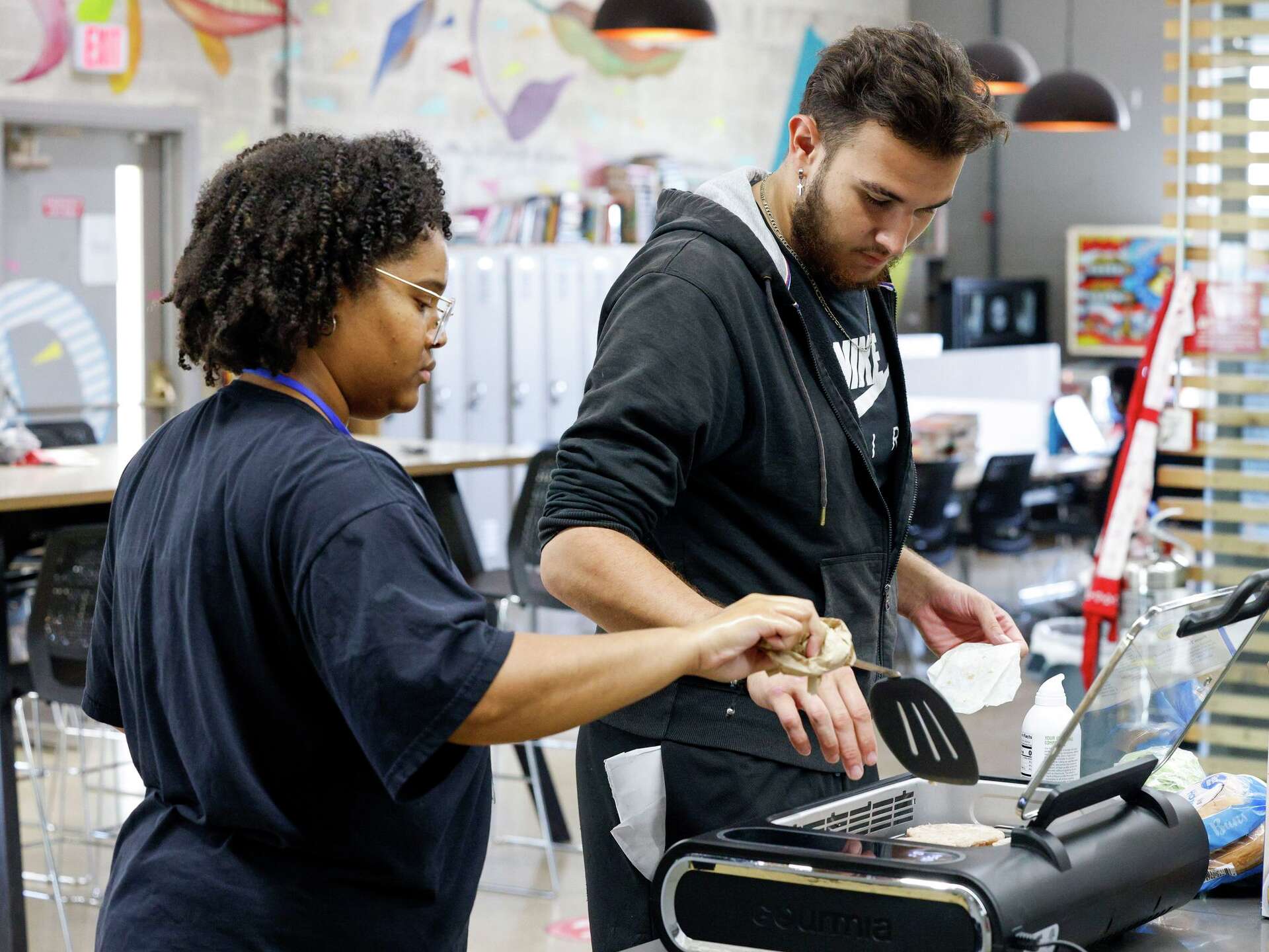 Dallas drop-in center provides safe space for homeless youth