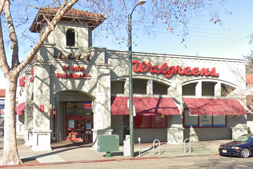 Vacant Walgreens on prominent Oakland corner may become a Grocery Outlet