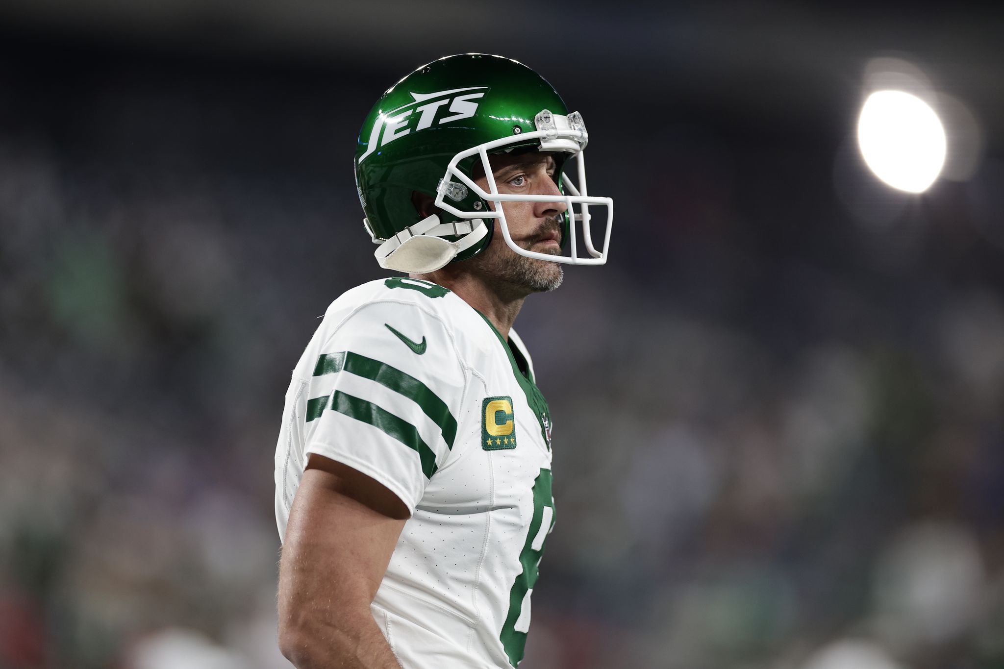 Jets QB Aaron Rodgers out for season with torn Achilles
