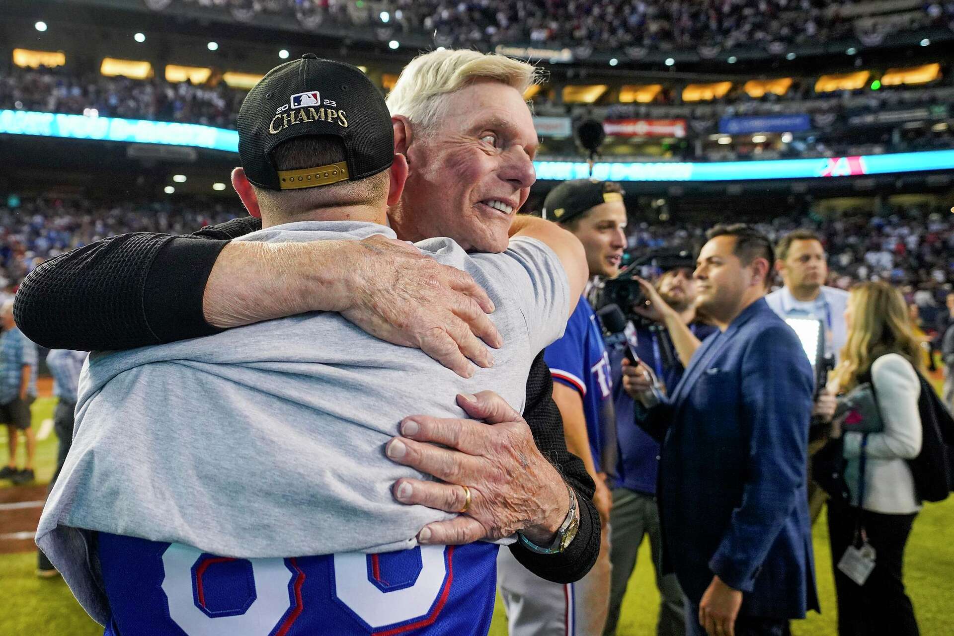 Rangers owner Ray Davis reflects on historic World Series title