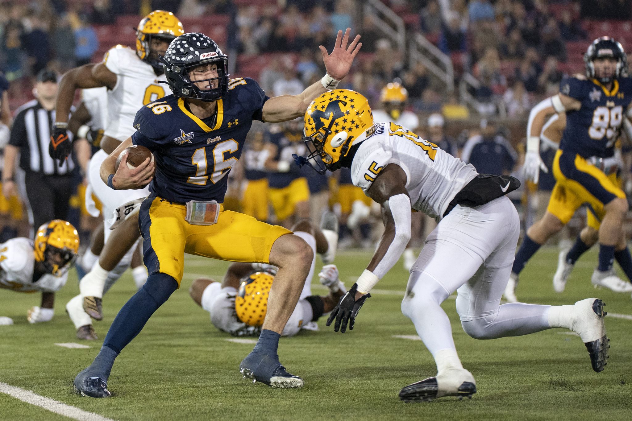 10 Dallas-area football players to watch in the regional semifinals