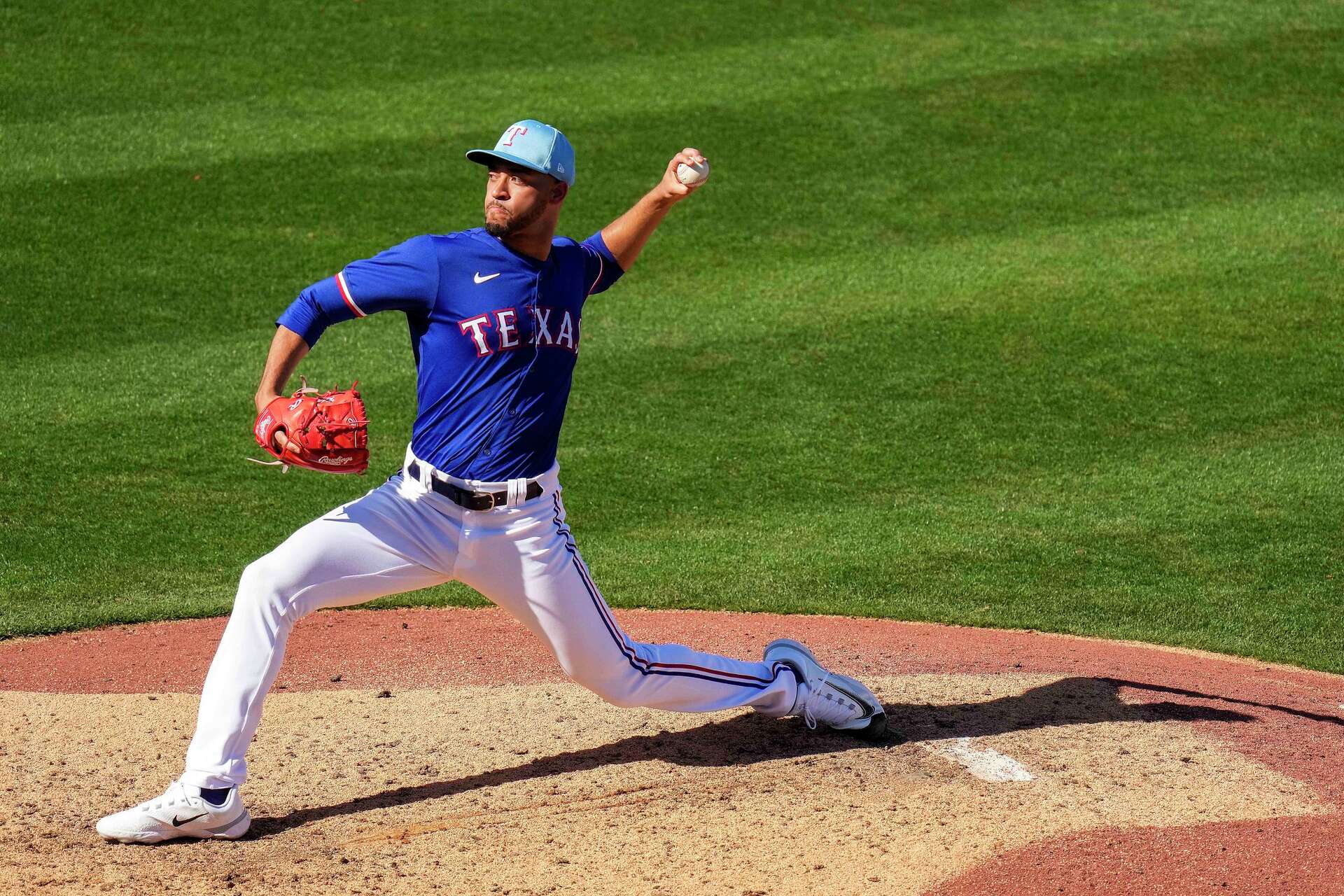 Texas Rangers top prospects, No. 26: LHP Antoine Kelly took huge ...