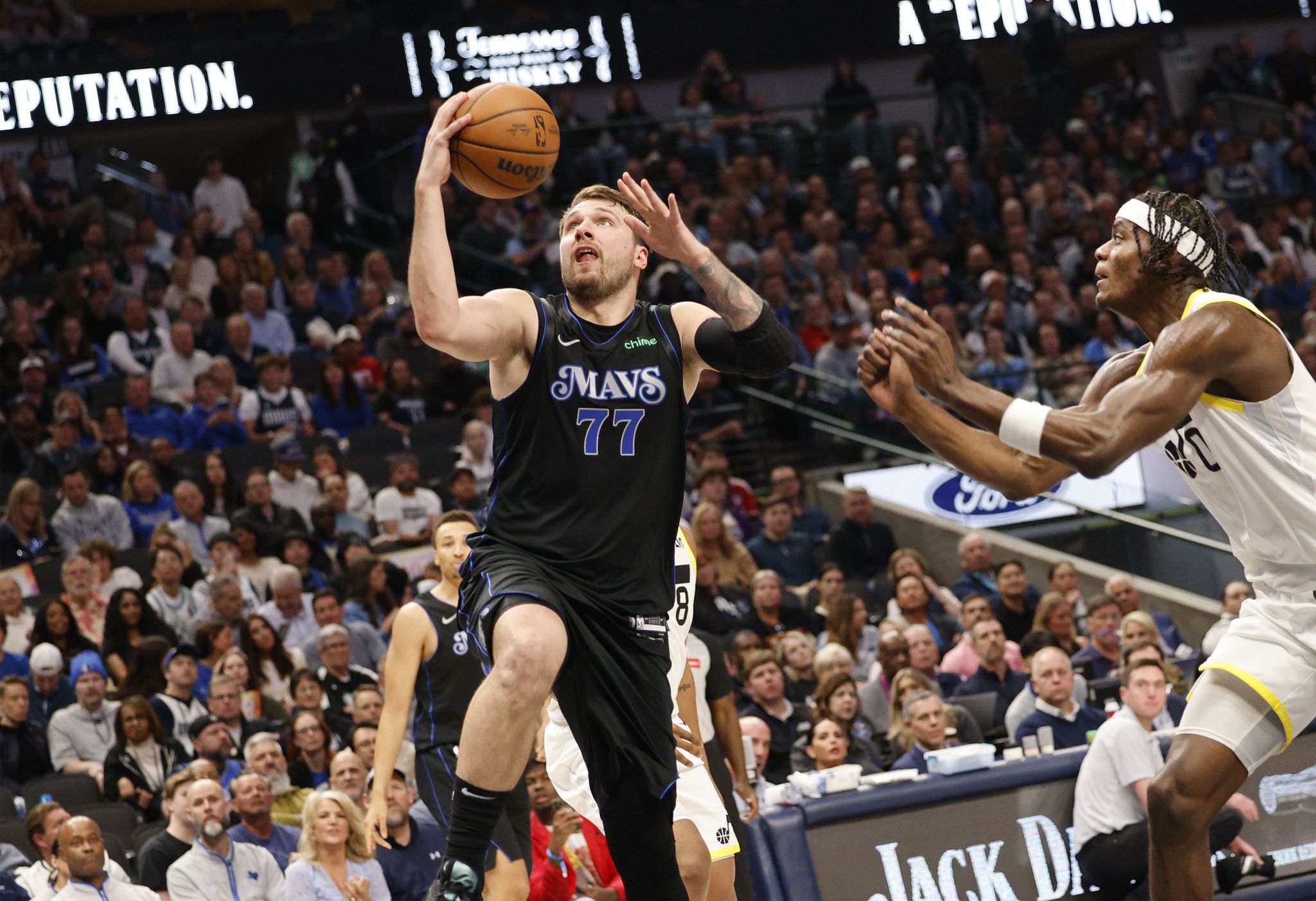 Luka Doncic named Western Conference Player of the Month