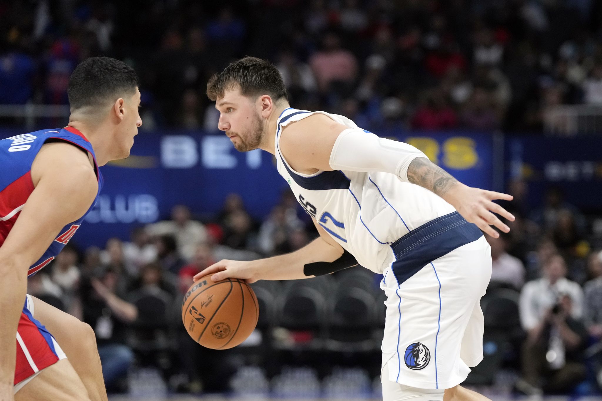 Luka Doncic sets NBA record with sixth-straight 30-point triple-double