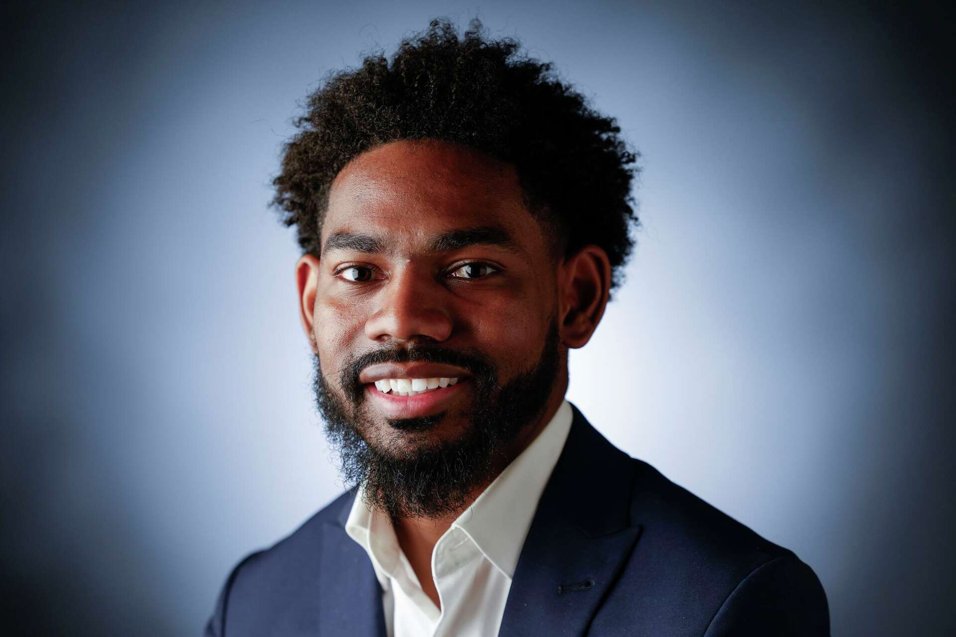 Reporter Mike Five questions with new SportsDay reporter Mike Curtis