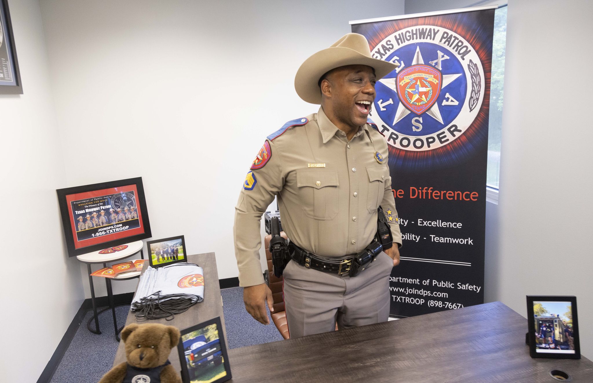 DPS takes recruitment to community with Dallas, TX center