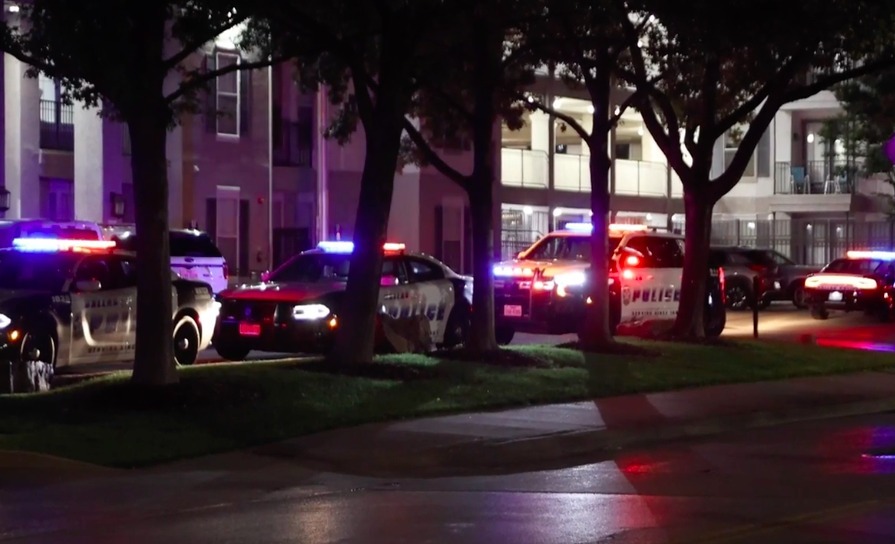 2 women fatally shot, man wounded in Old East Dallas, police say