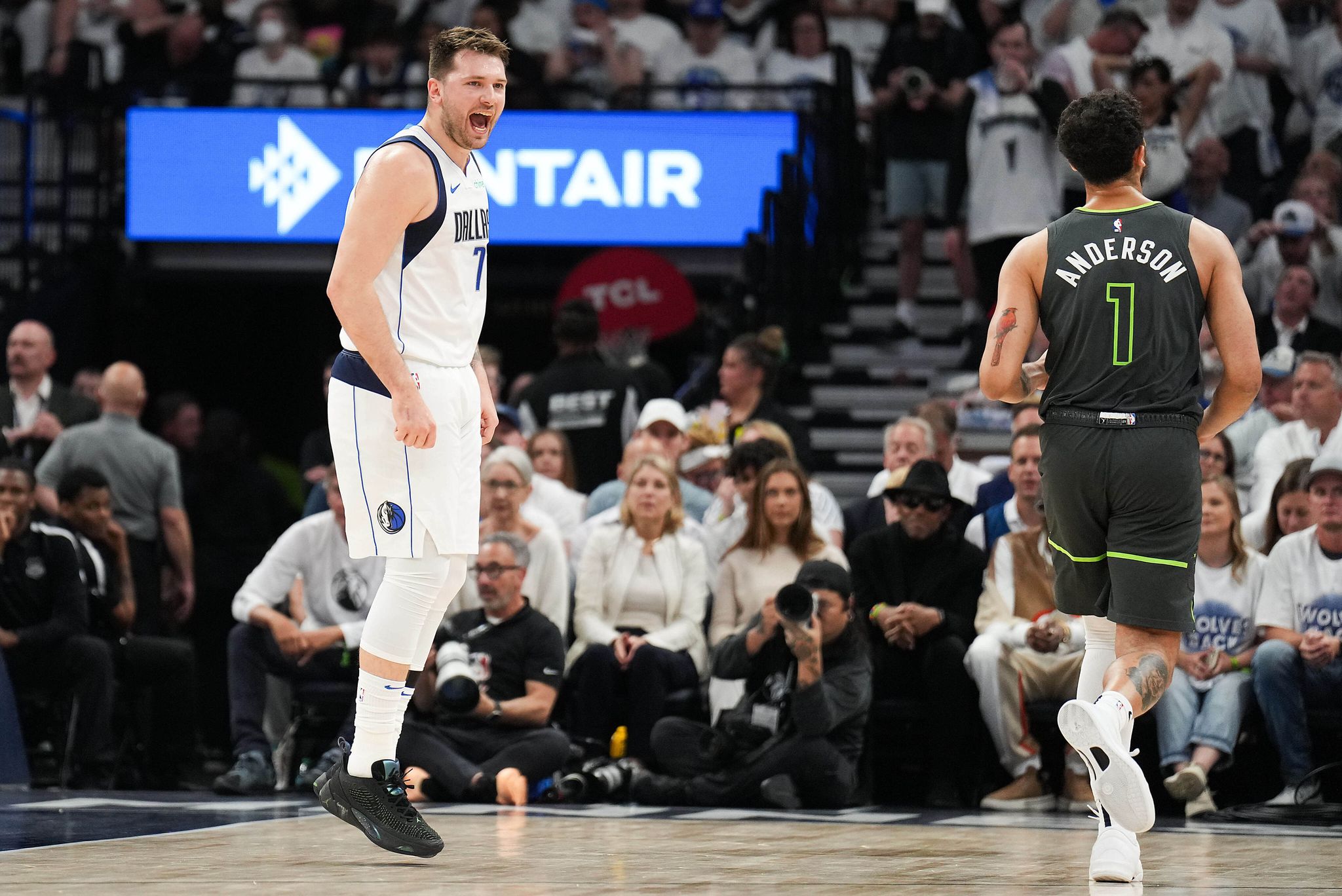 Watch: Luka catches fire, sinks shot from the logo in Game 5