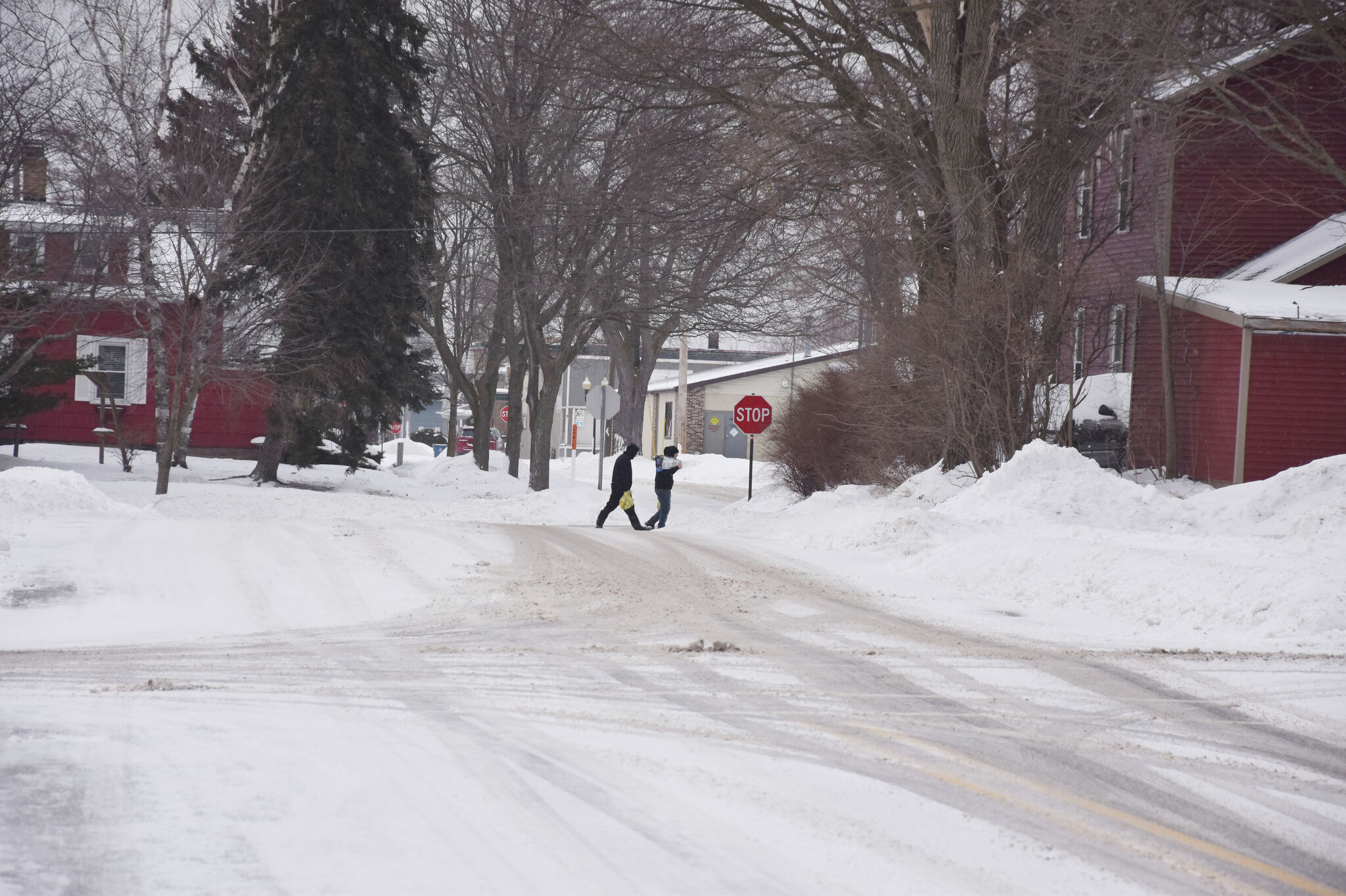 Winter storm warning immediately takes effect for northern Michigan