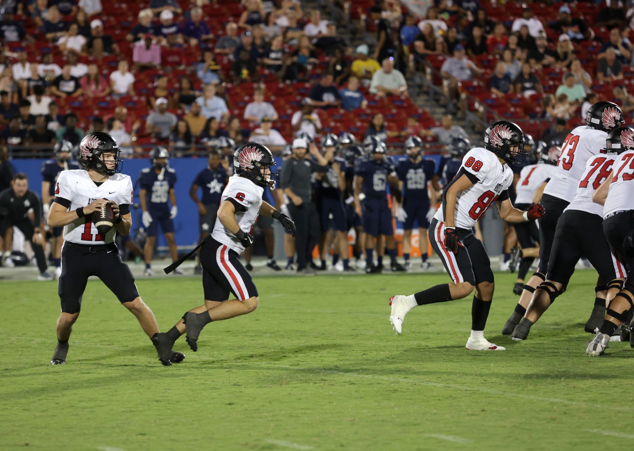 How football coaches prepare backup quarterbacks