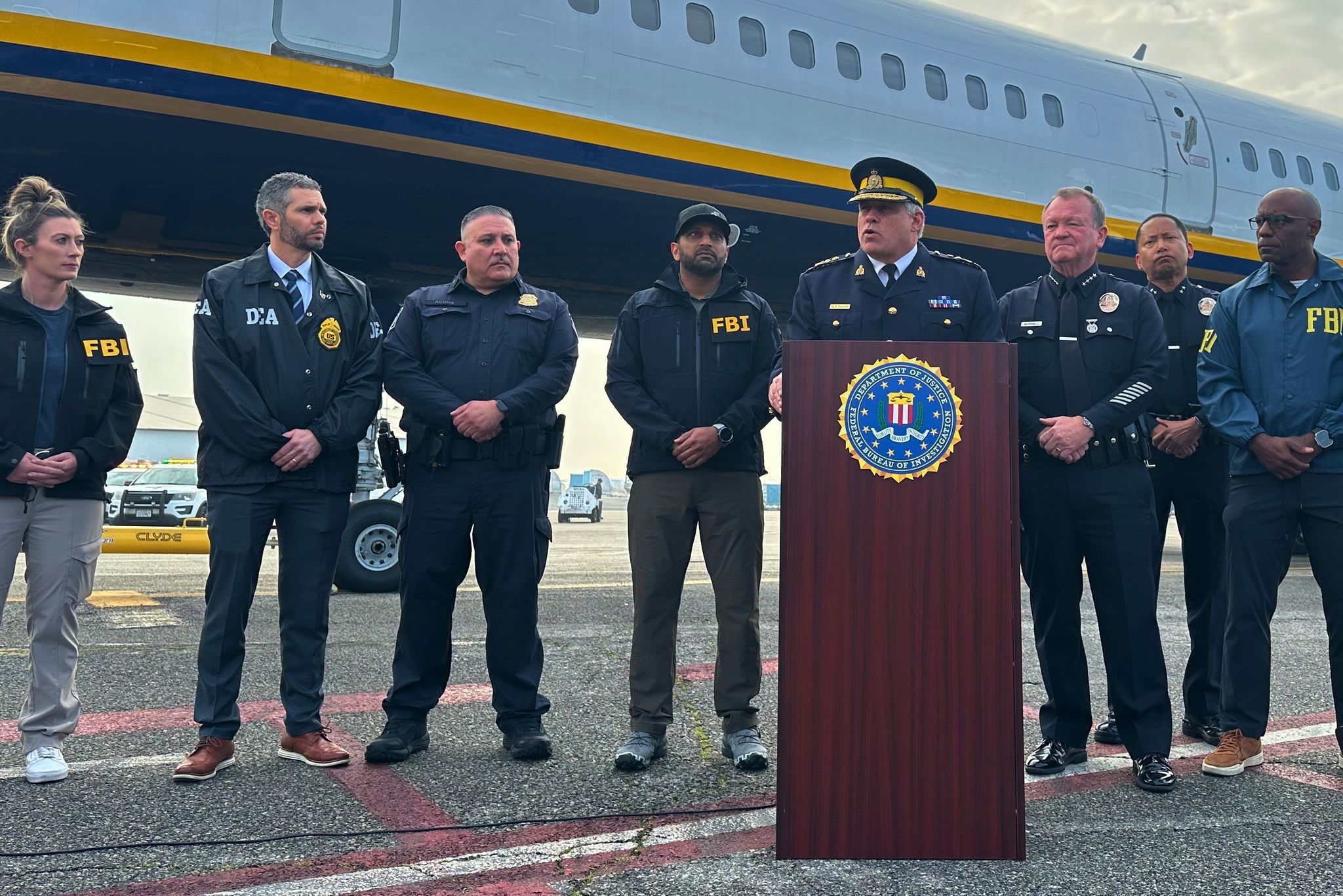 Former Olympic snowboarder on FBI's most-wanted list is arrested in Mexico,  faces drug charges