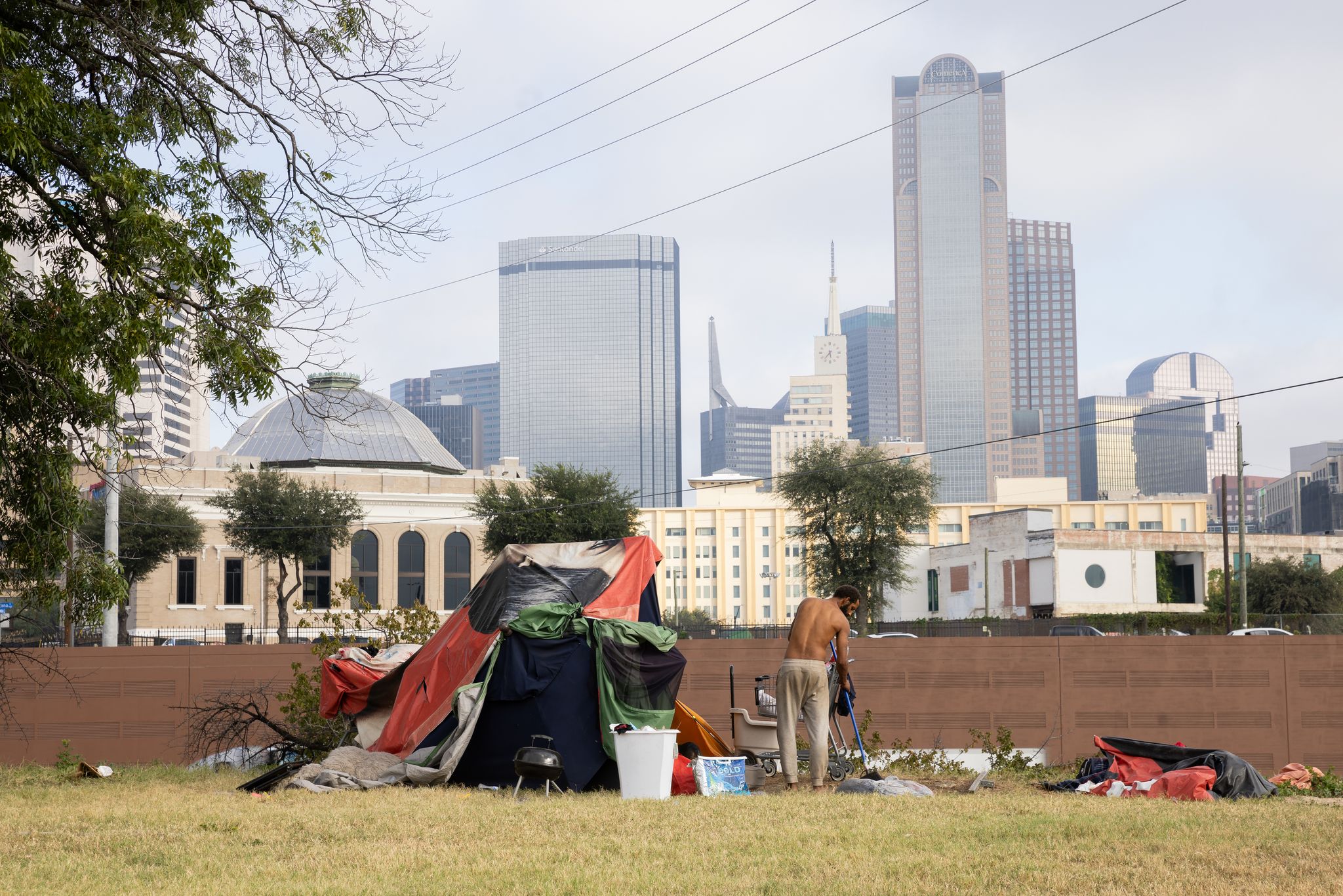 A tax hike to pay for homeless aid? Dallas County commissioners may ask voters