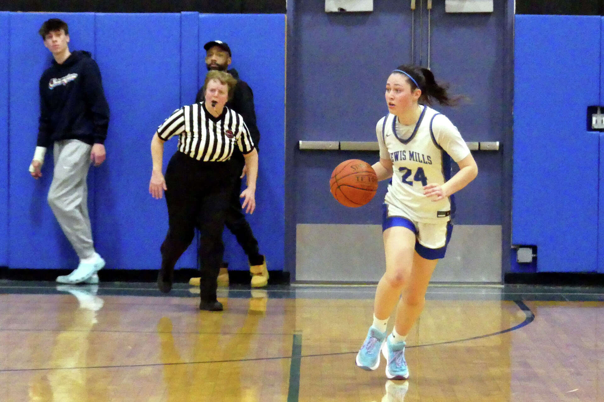 Top performances and upcoming games to watch in CT girls basketball