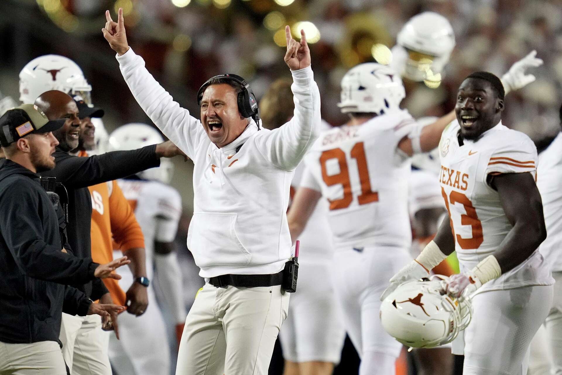 Texas' win vs. A&amp;M validates College Football Playoff committee