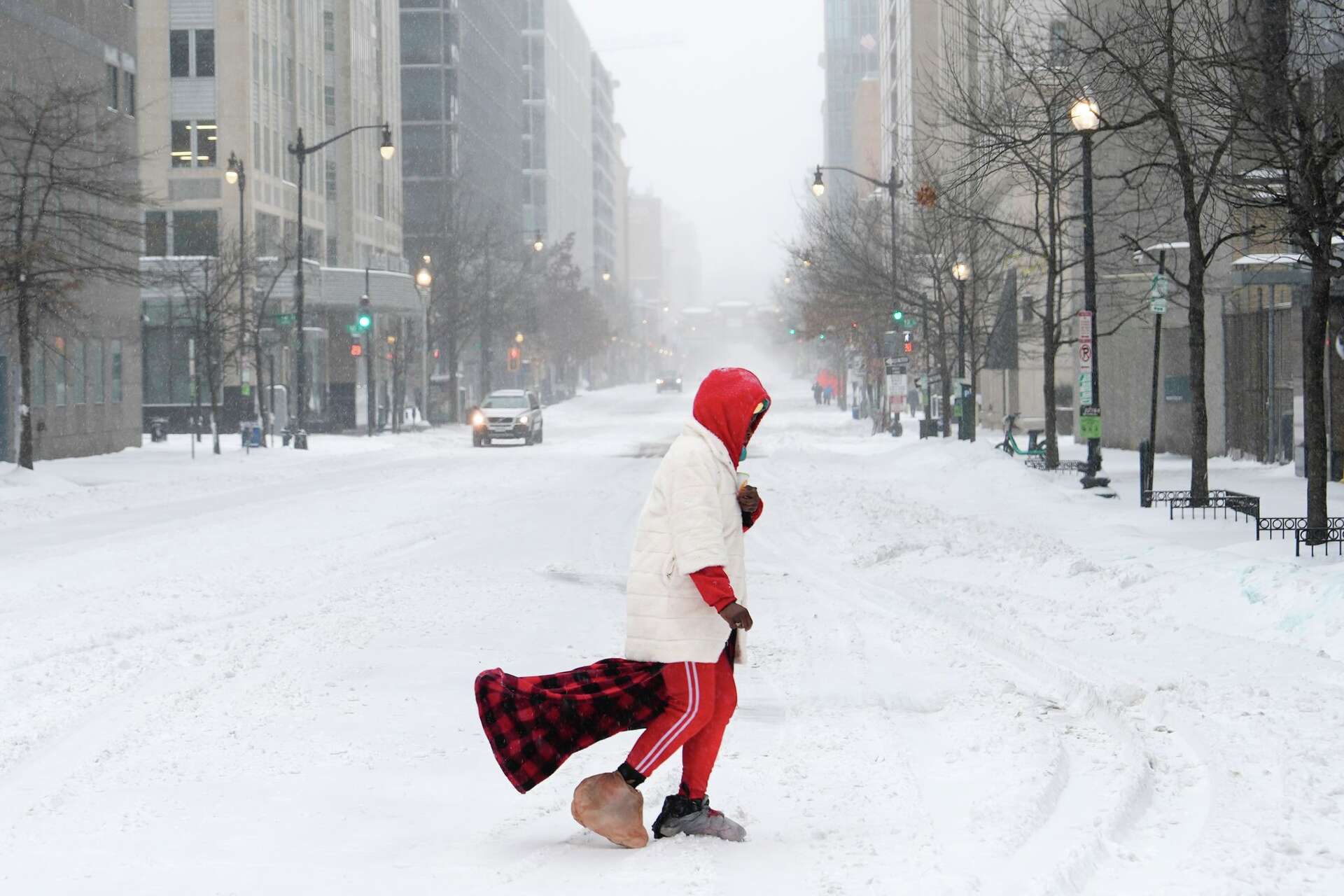 Massive winter storm dumps sleet, freezing rain and snow around much of US