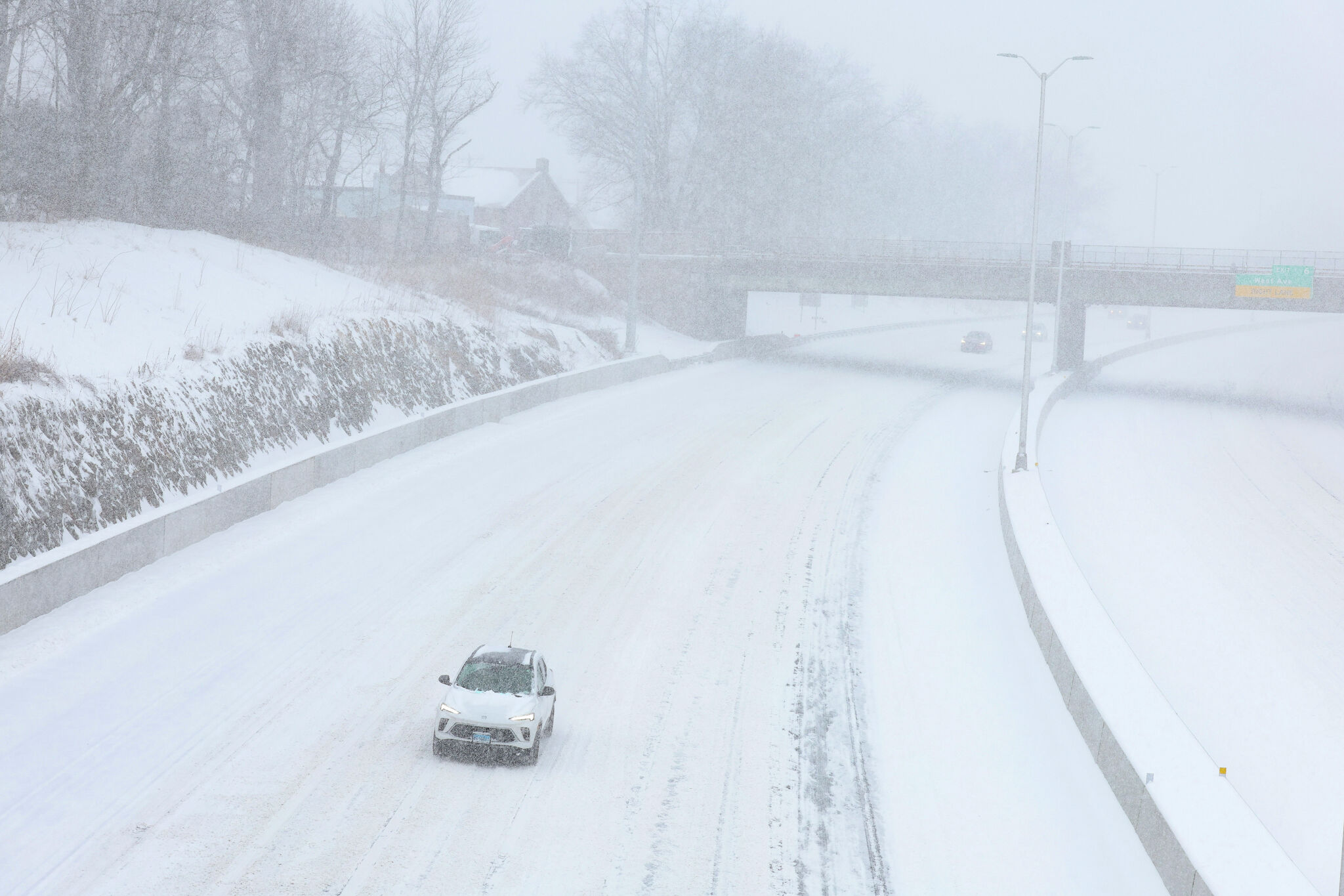 Clipper to bring snow squalls to CT before dangerous wind chills