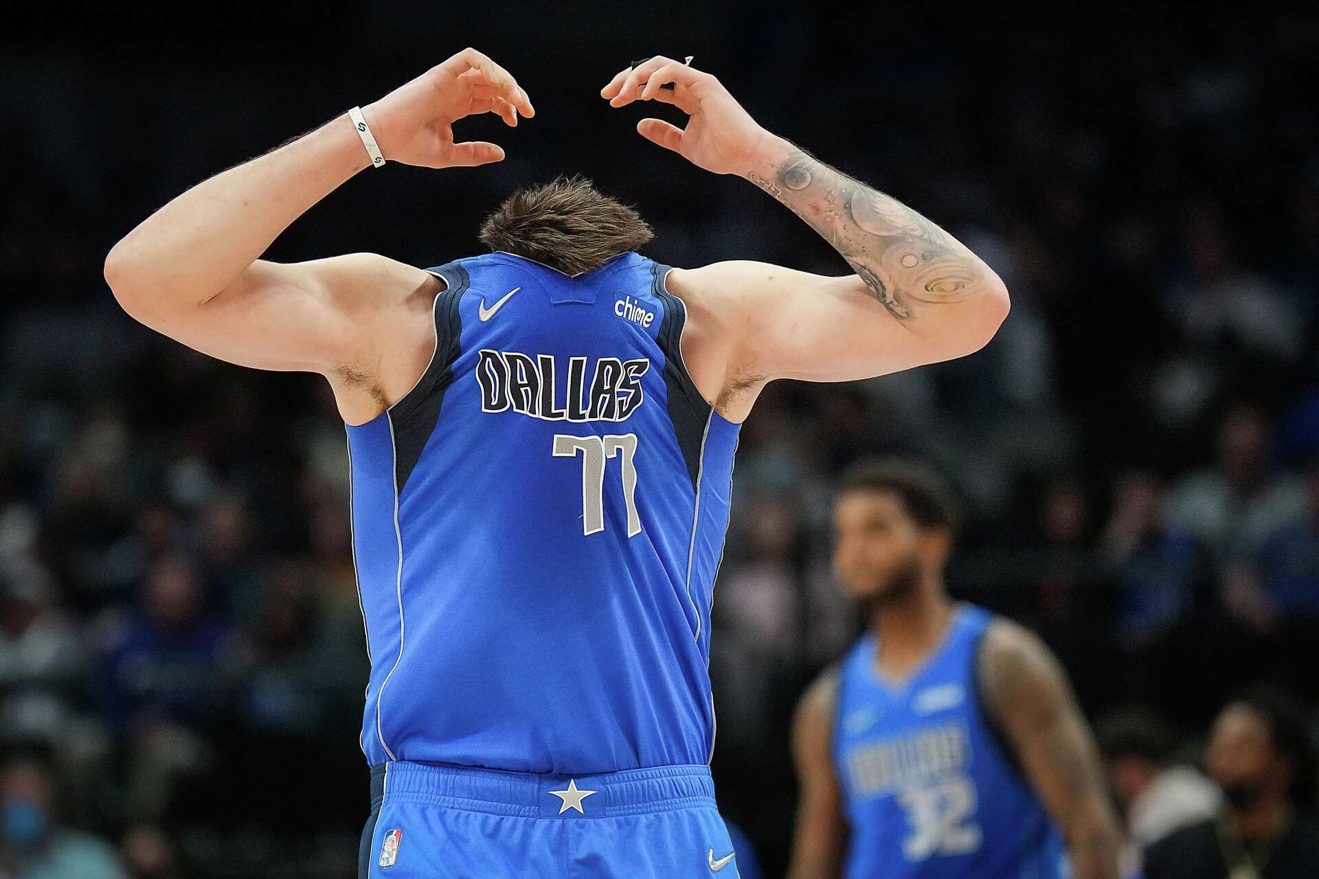 Dallas Mavericks the butt of a joke at 67th Annual Grammy Awards after ...