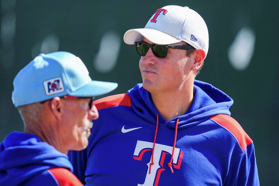 Chris Young offers passionate address on Rangers' payroll situation