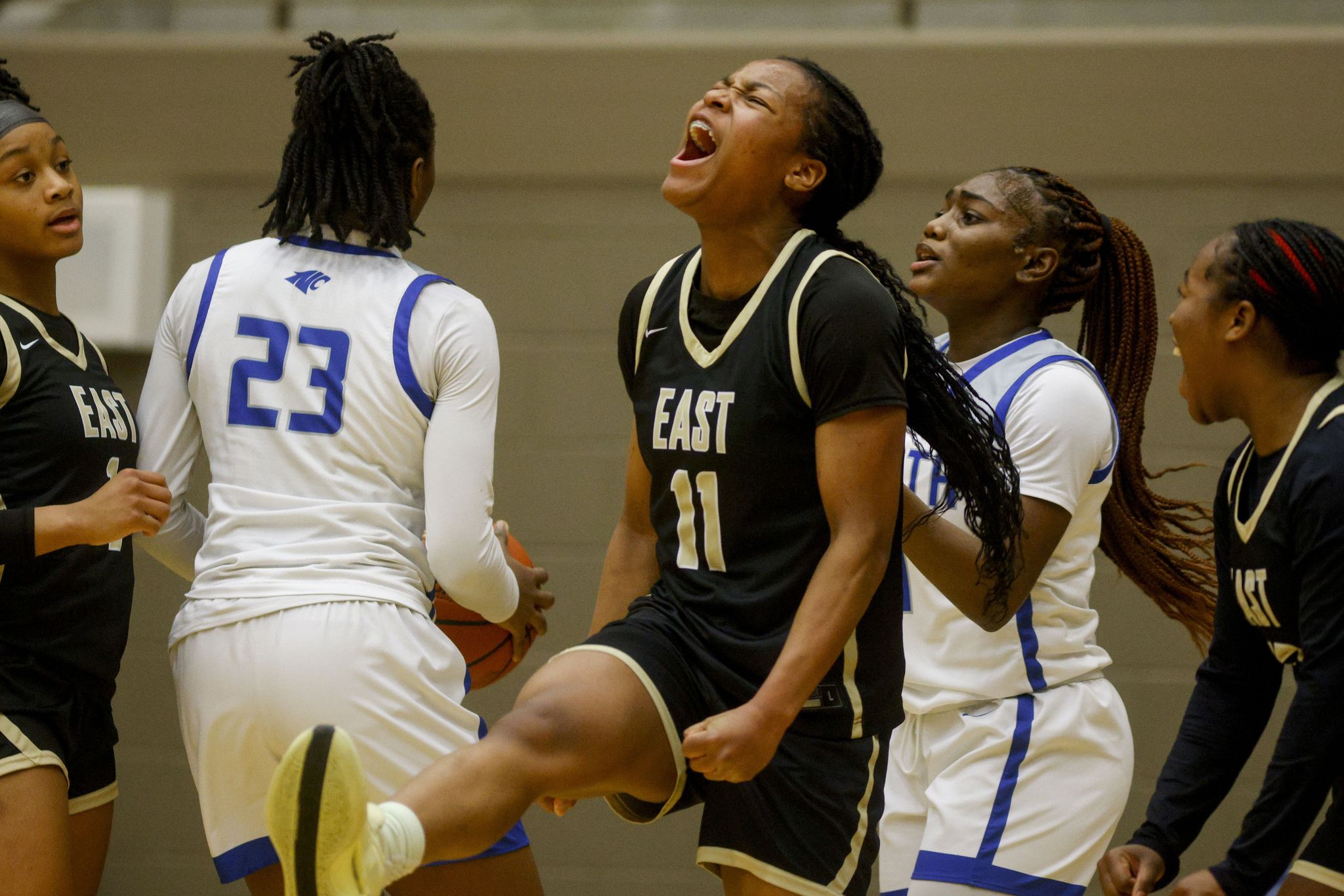 Plano East's Arianna Robinson, Lake Ridge's Jazman Bailey win gold
