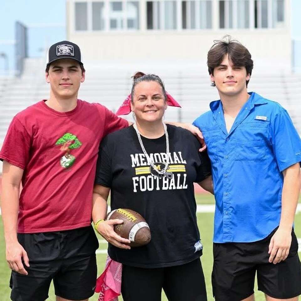 Friends, strangers honor Austin Metcalf after fatal Frisco stabbing